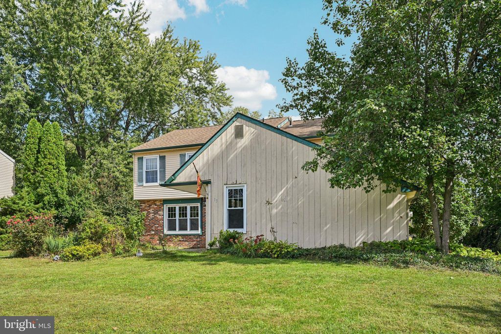 Photo of 13 Tarnsfield Road, WESTAMPTON, NJ 08060 (MLS # NJBL2096854)