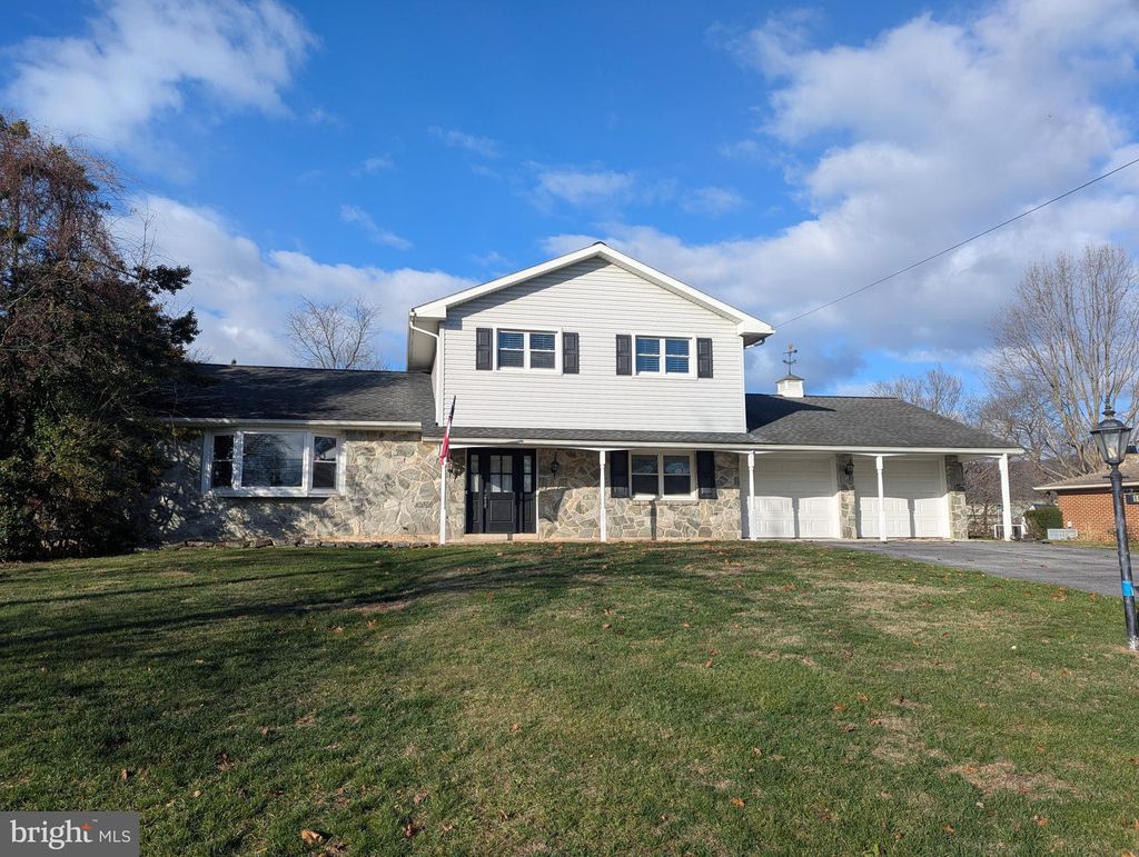 Photo of 1808 Westfield Road, HARRISBURG, PA 17112 (MLS # PADA2051924)