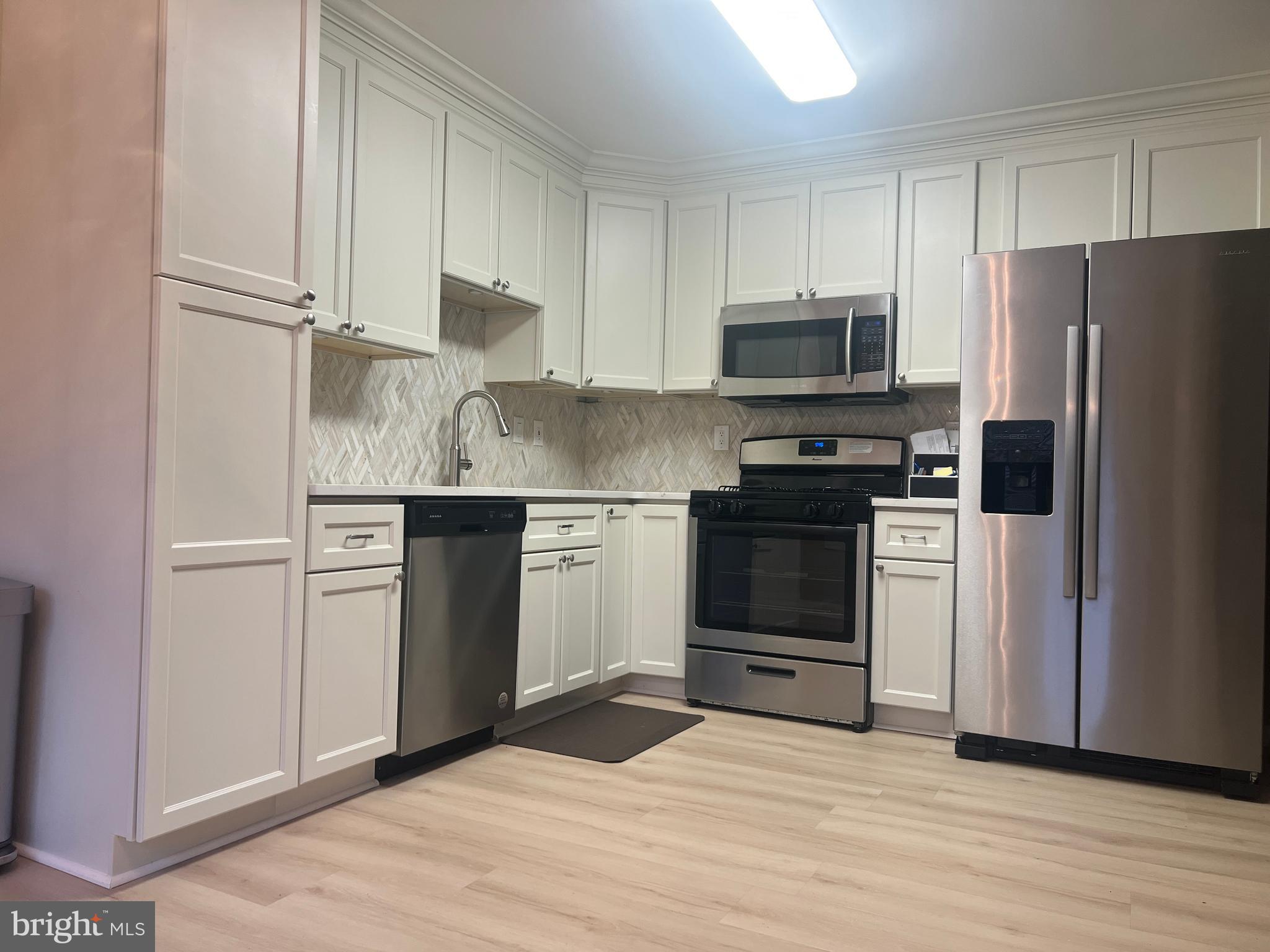 WINDRUSH - Residential Lease