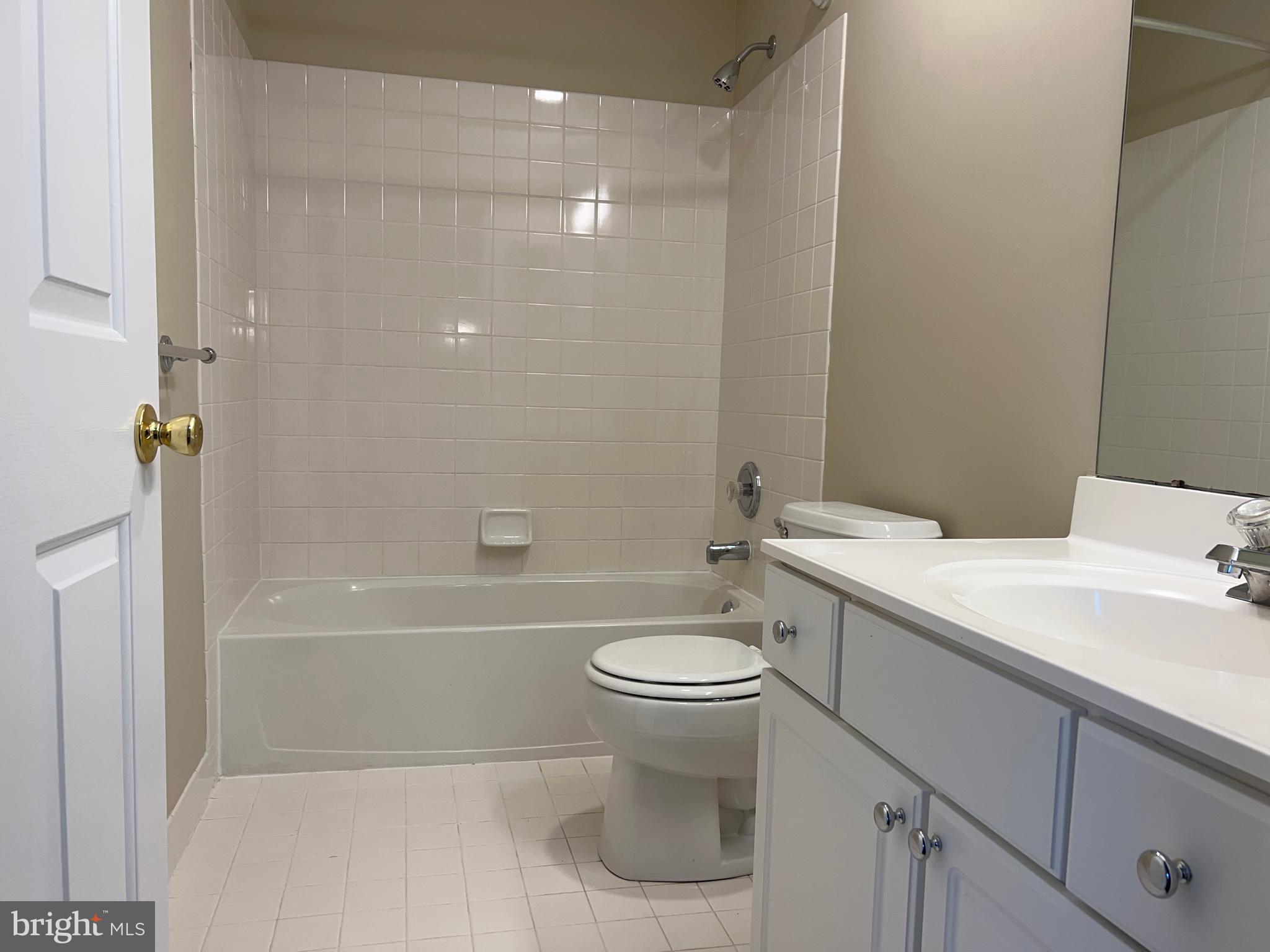 WINDRUSH - Residential Lease