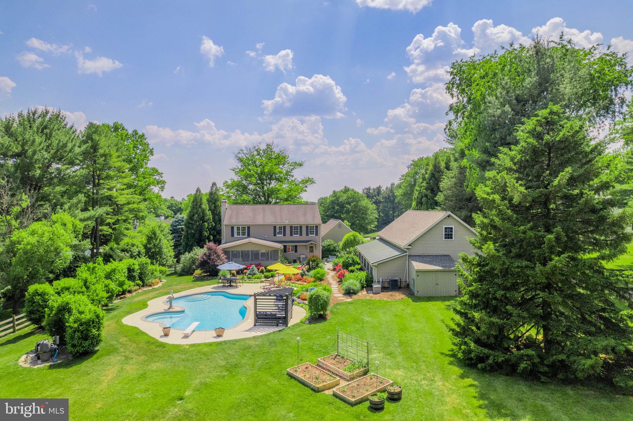 MOUNT BRADFORD FAR - Residential