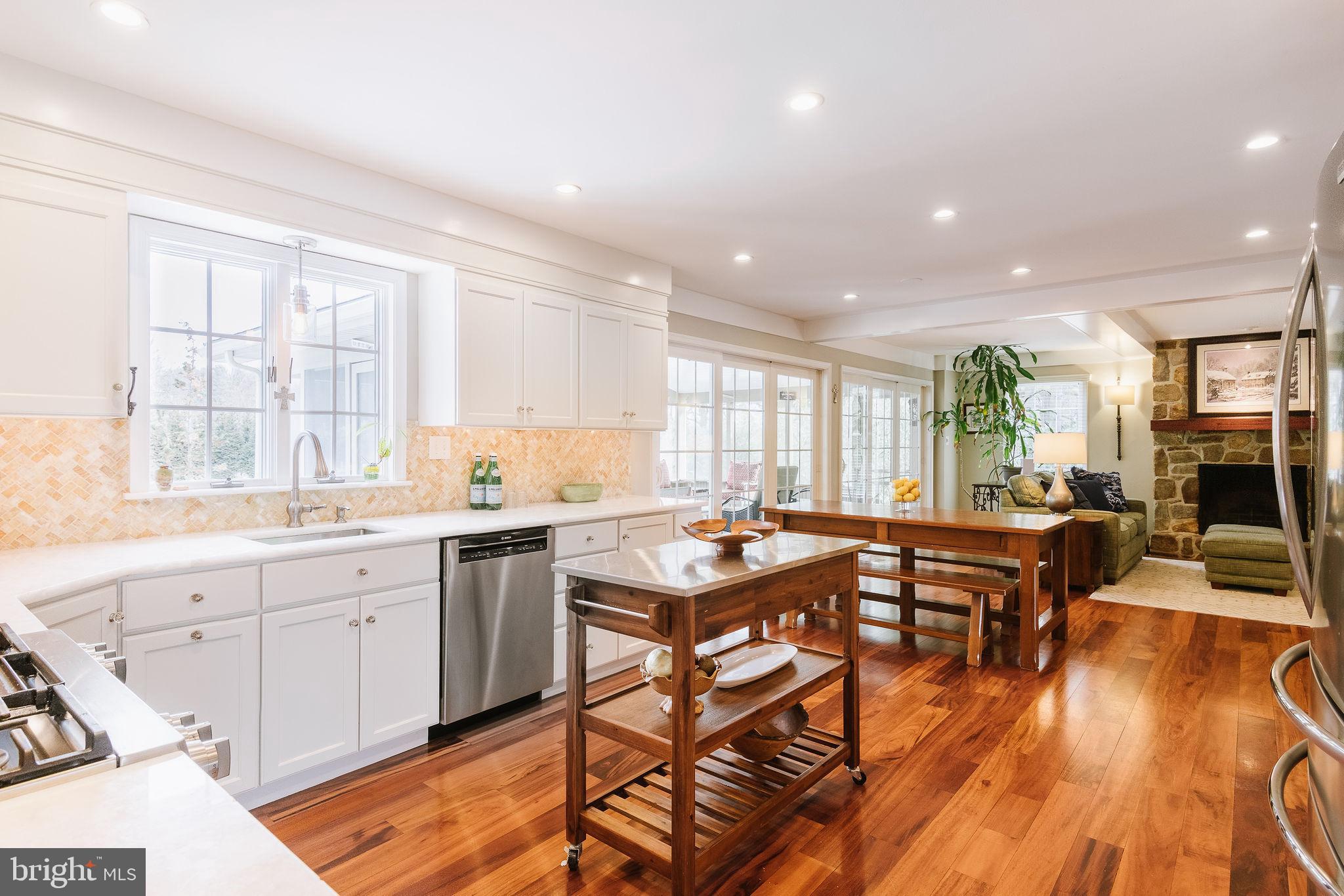 MOUNT BRADFORD FAR - Residential