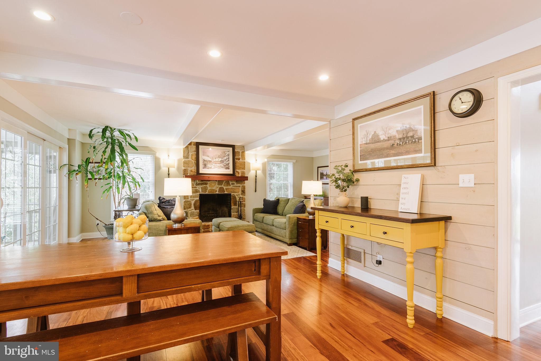 MOUNT BRADFORD FAR - Residential