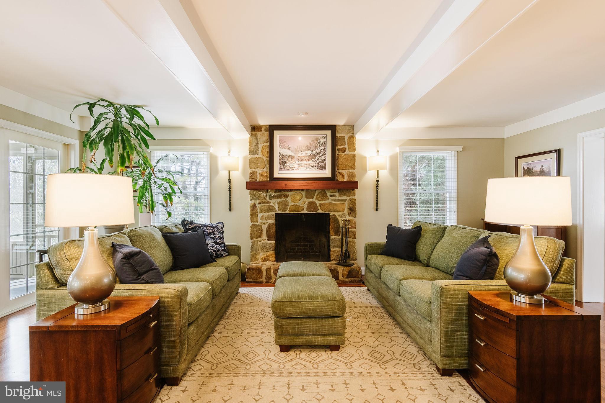 MOUNT BRADFORD FAR - Residential