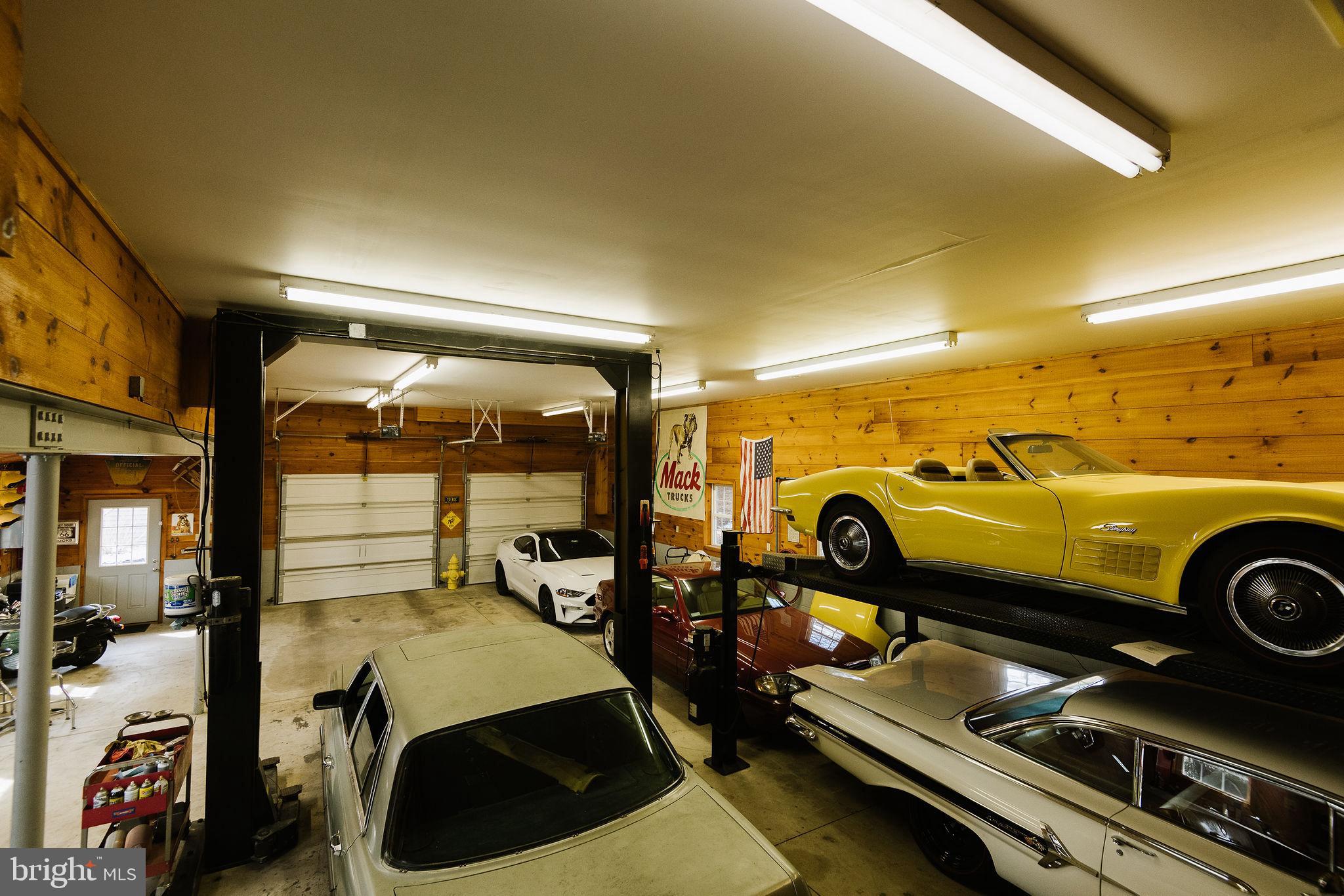 MOUNT BRADFORD FAR - Residential