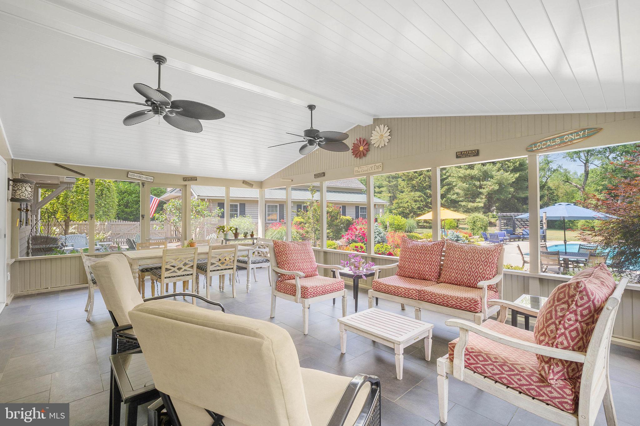 MOUNT BRADFORD FAR - Residential