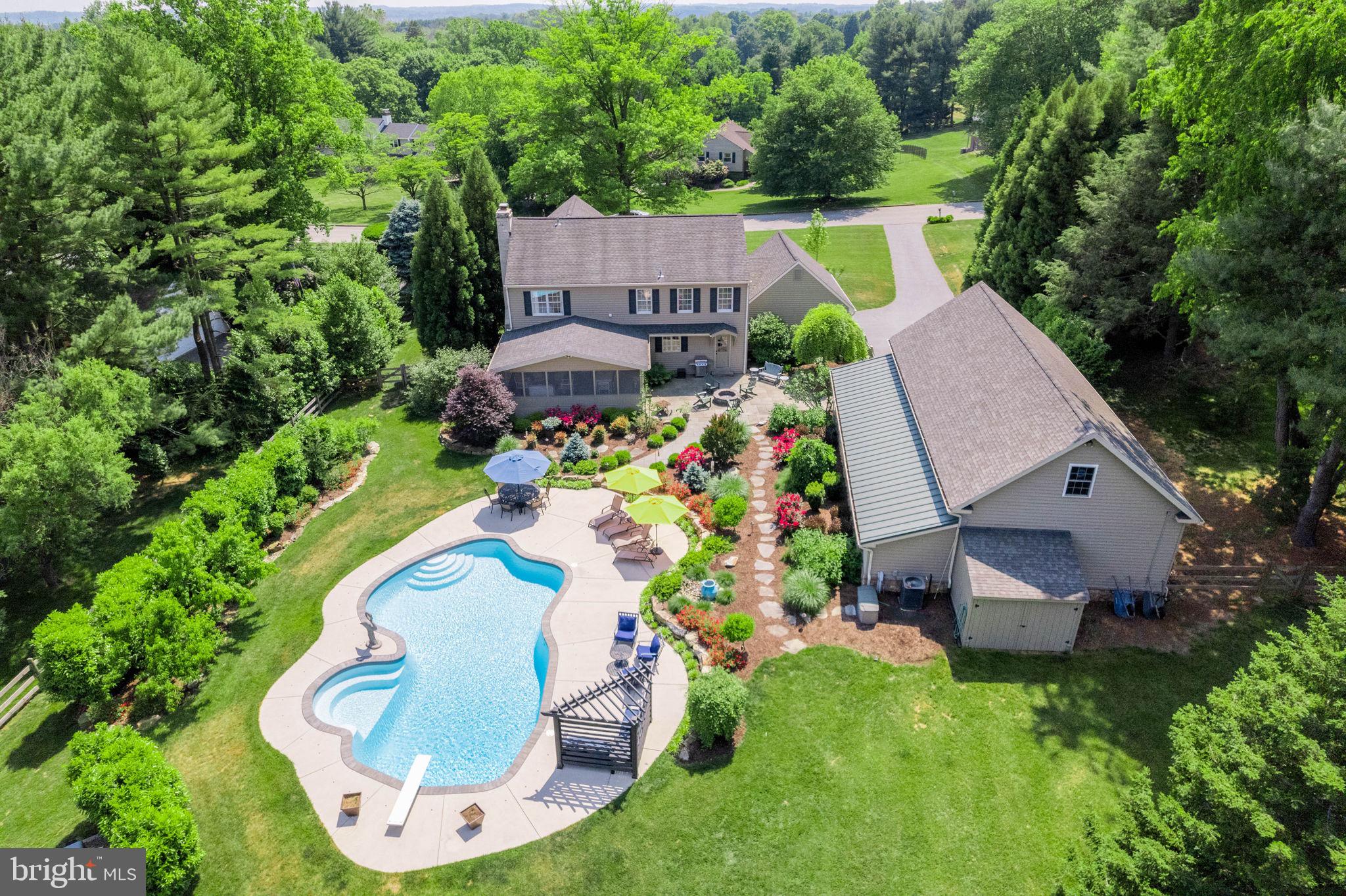 MOUNT BRADFORD FAR - Residential