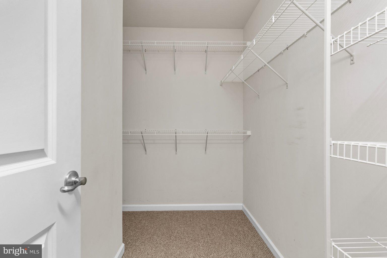 WINDLASS RUN - Residential