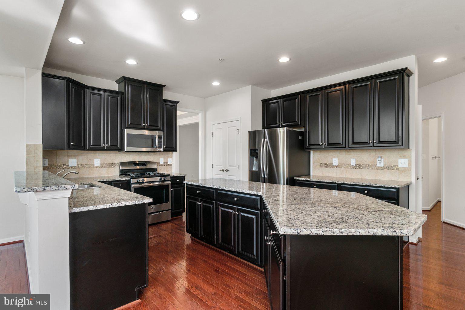 WINDLASS RUN - Residential