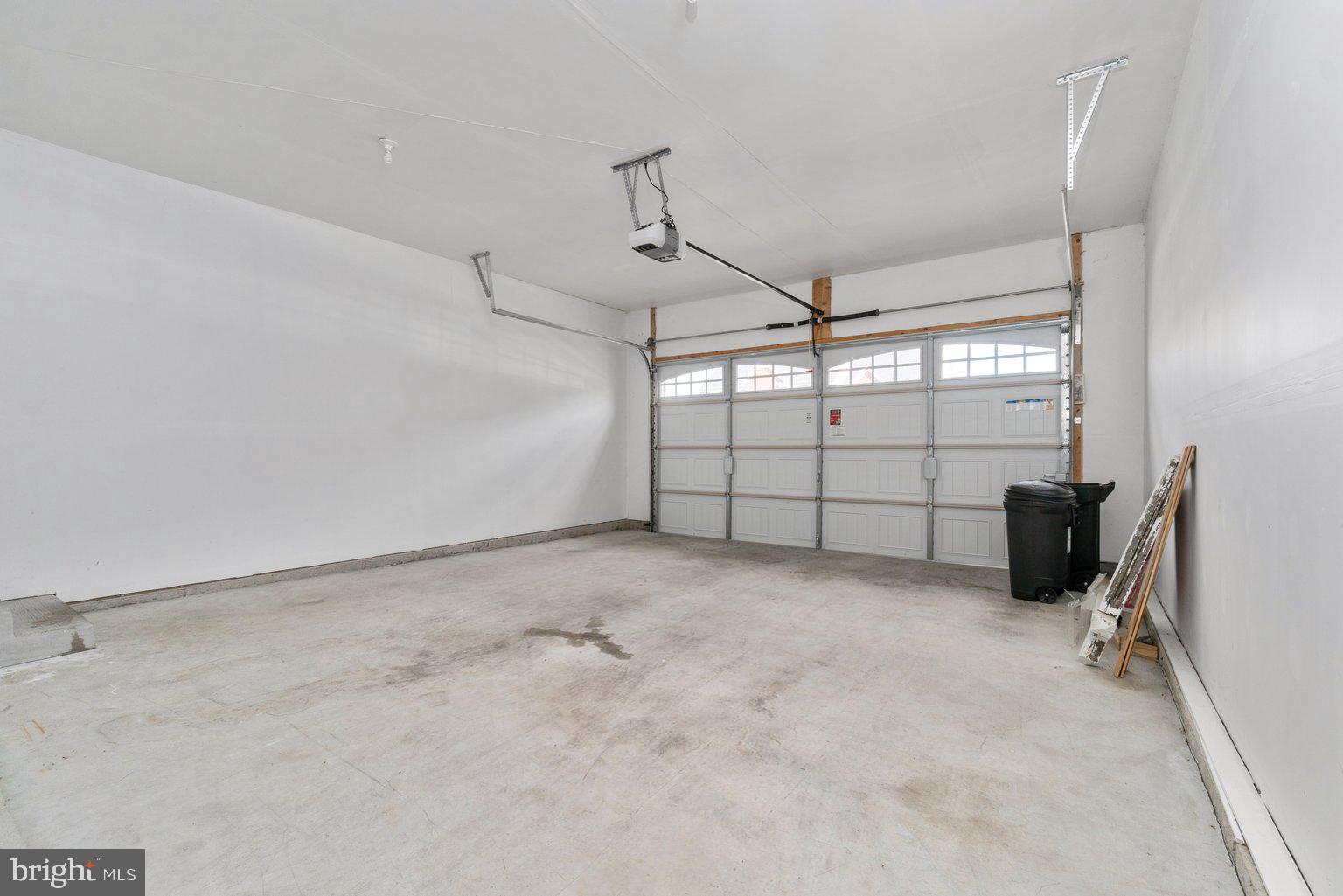 WINDLASS RUN - Residential