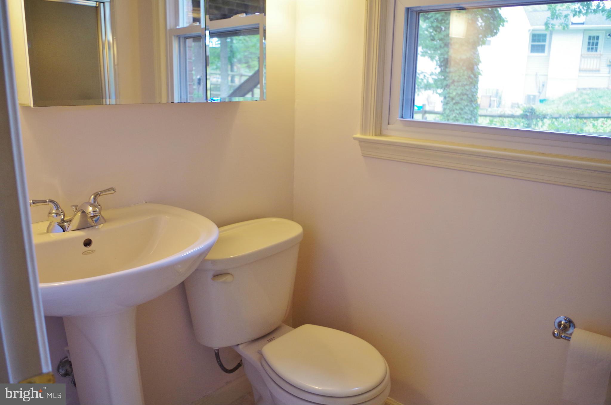 LAKE RIDGE - Residential Lease