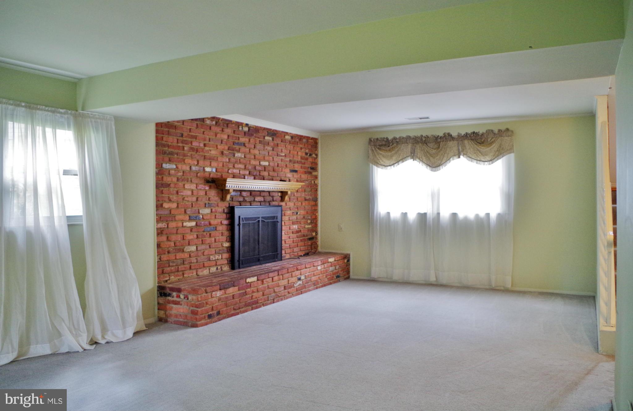 LAKE RIDGE - Residential Lease