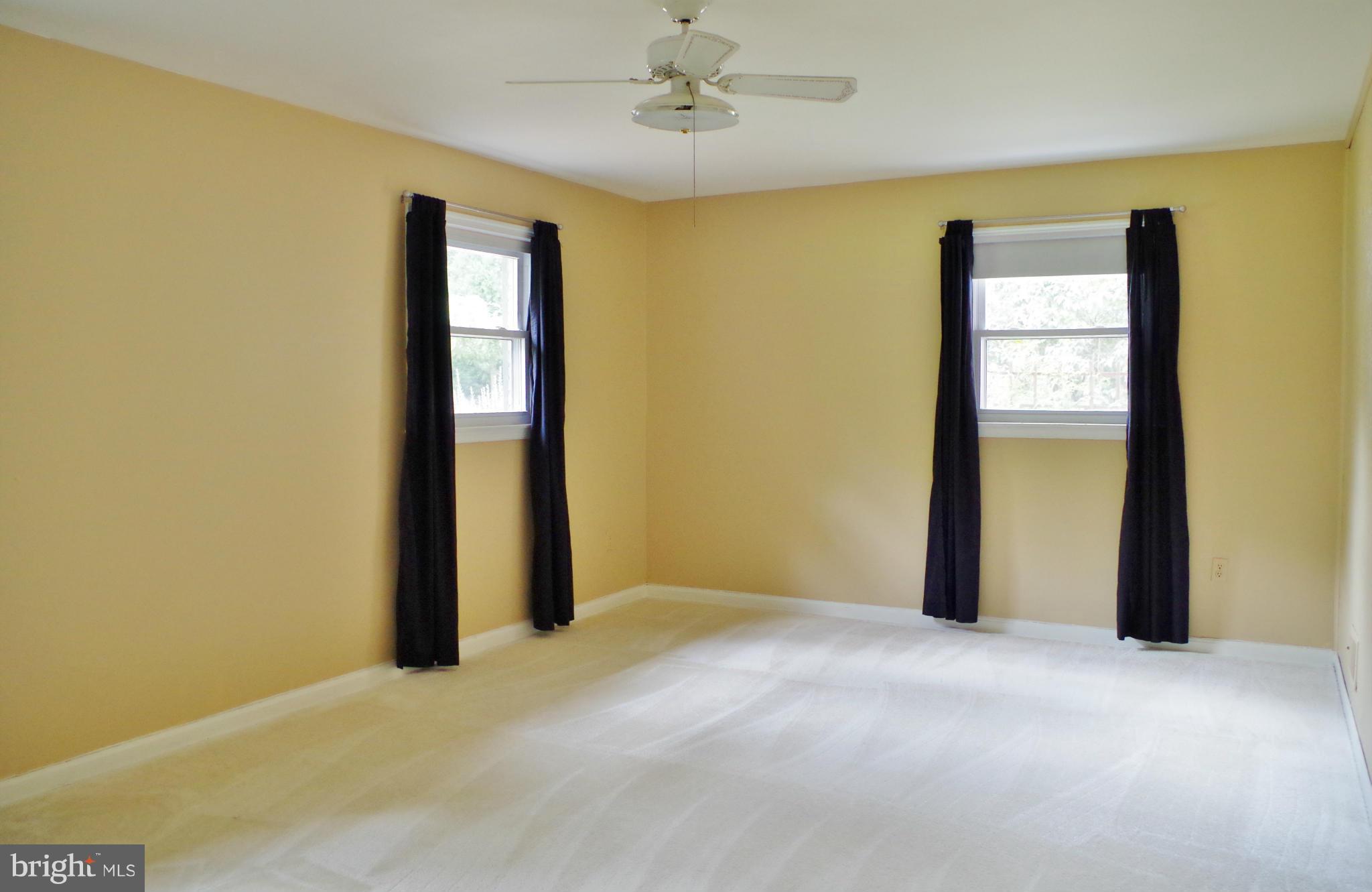 LAKE RIDGE - Residential Lease