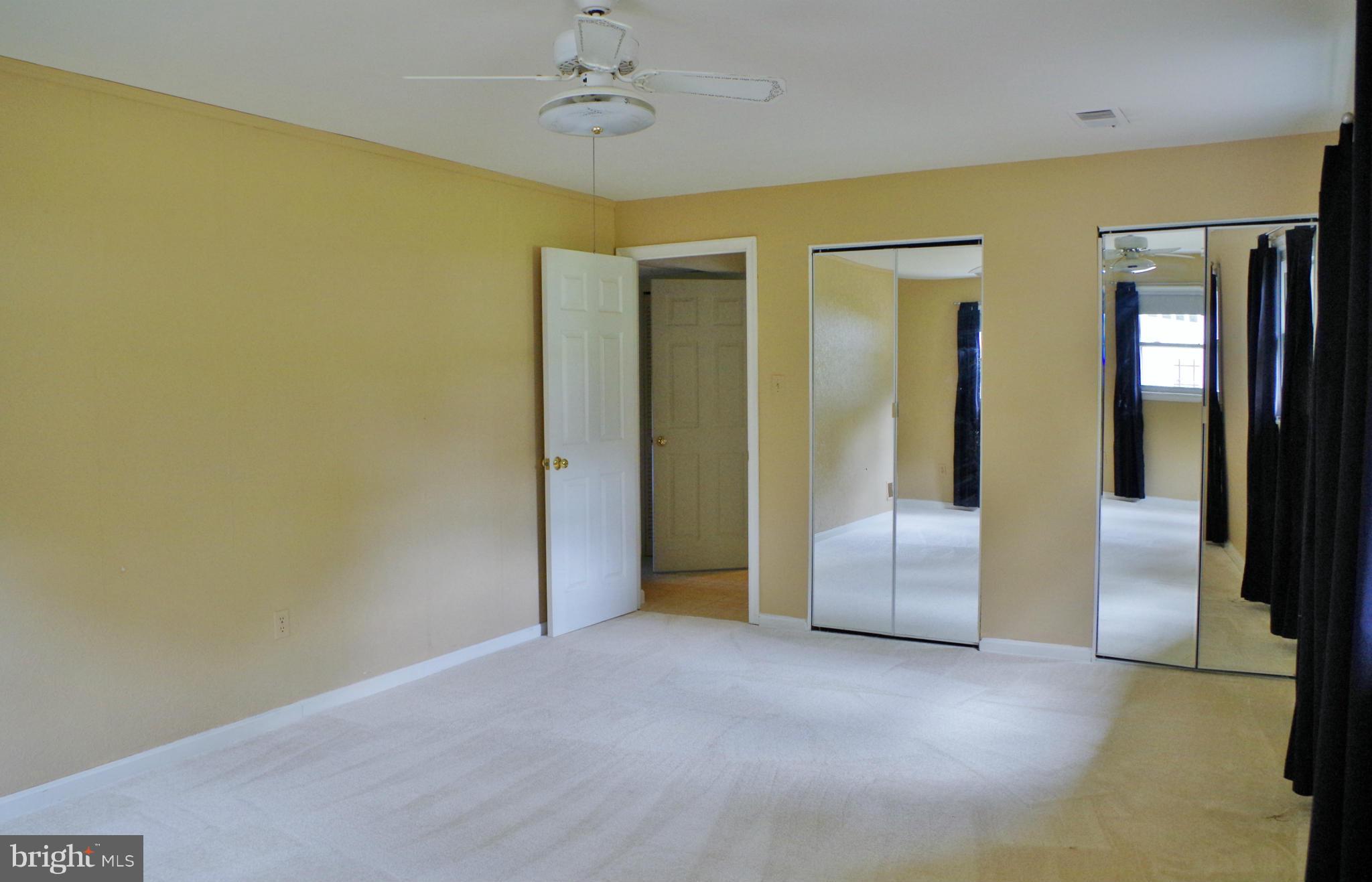 LAKE RIDGE - Residential Lease