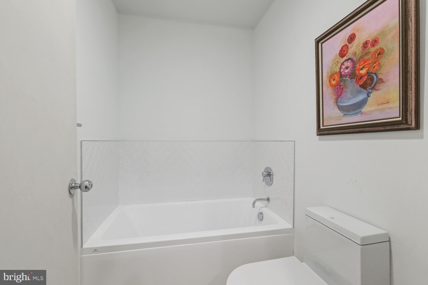 LUXMANOR - Residential