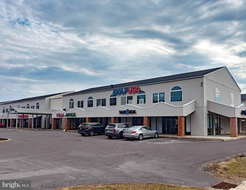 Photo of 222 W Ridge Pike, LIMERICK TWP, PA 19468 (MLS # PAMC2160476)