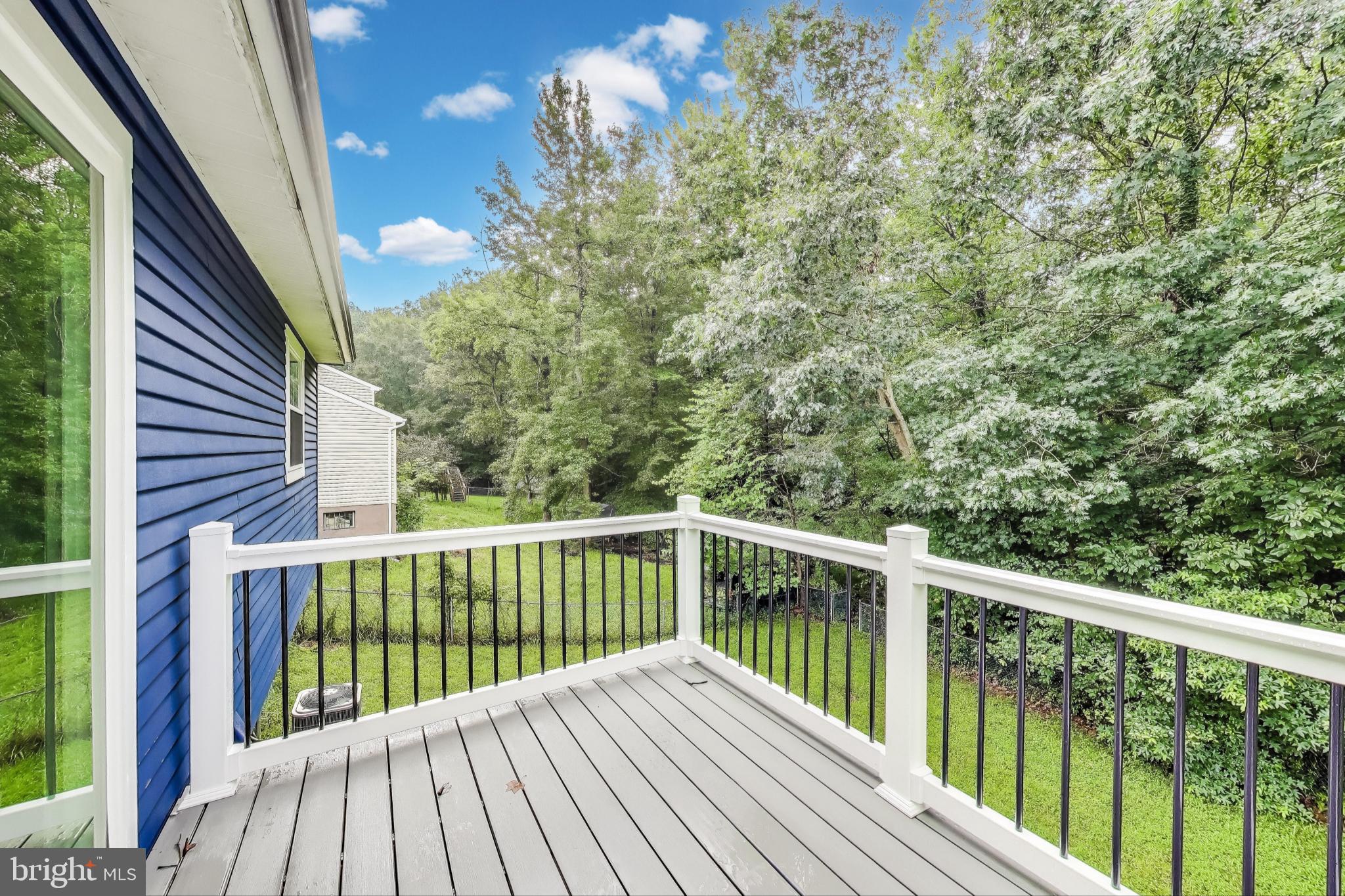 CLINTON - Residential