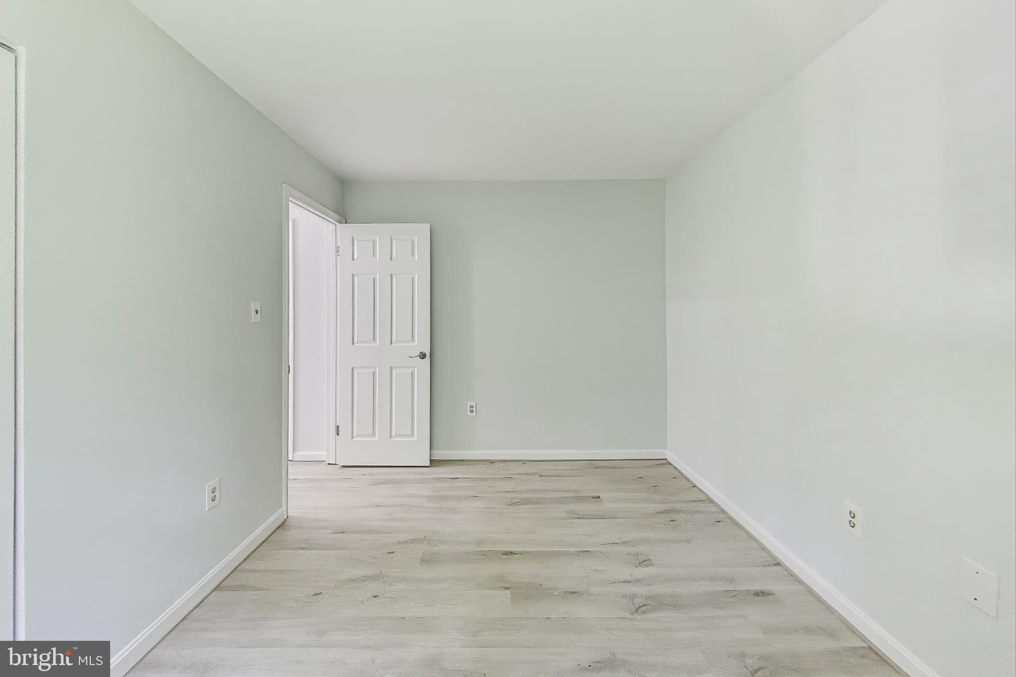 CLINTON - Residential