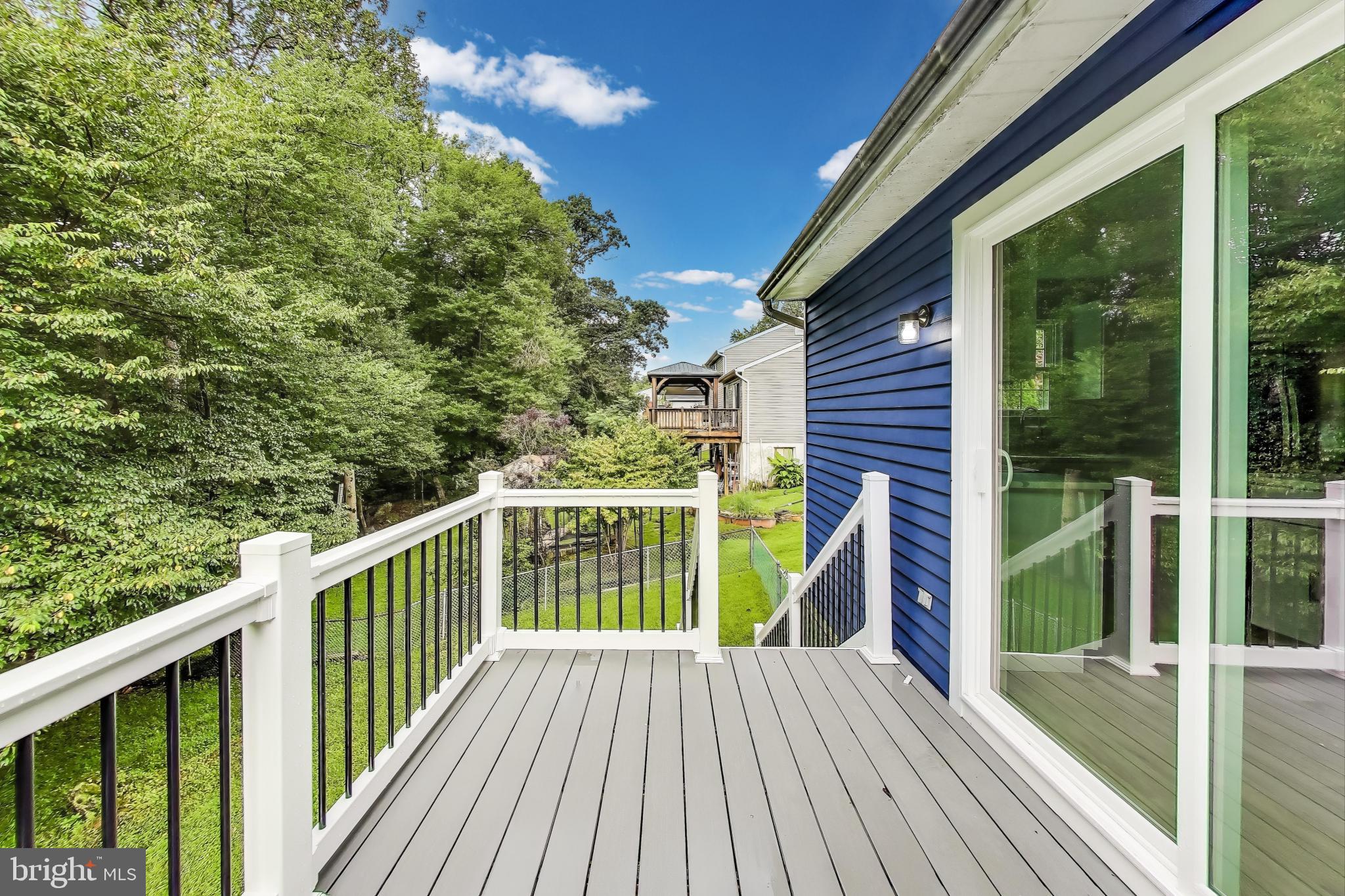 CLINTON - Residential