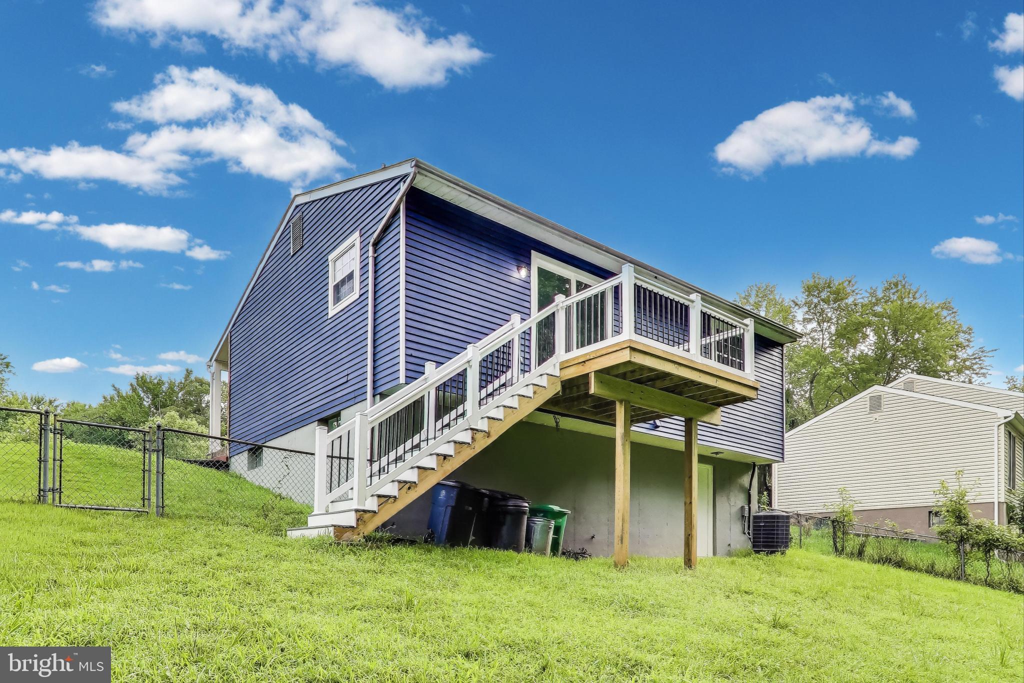 CLINTON - Residential