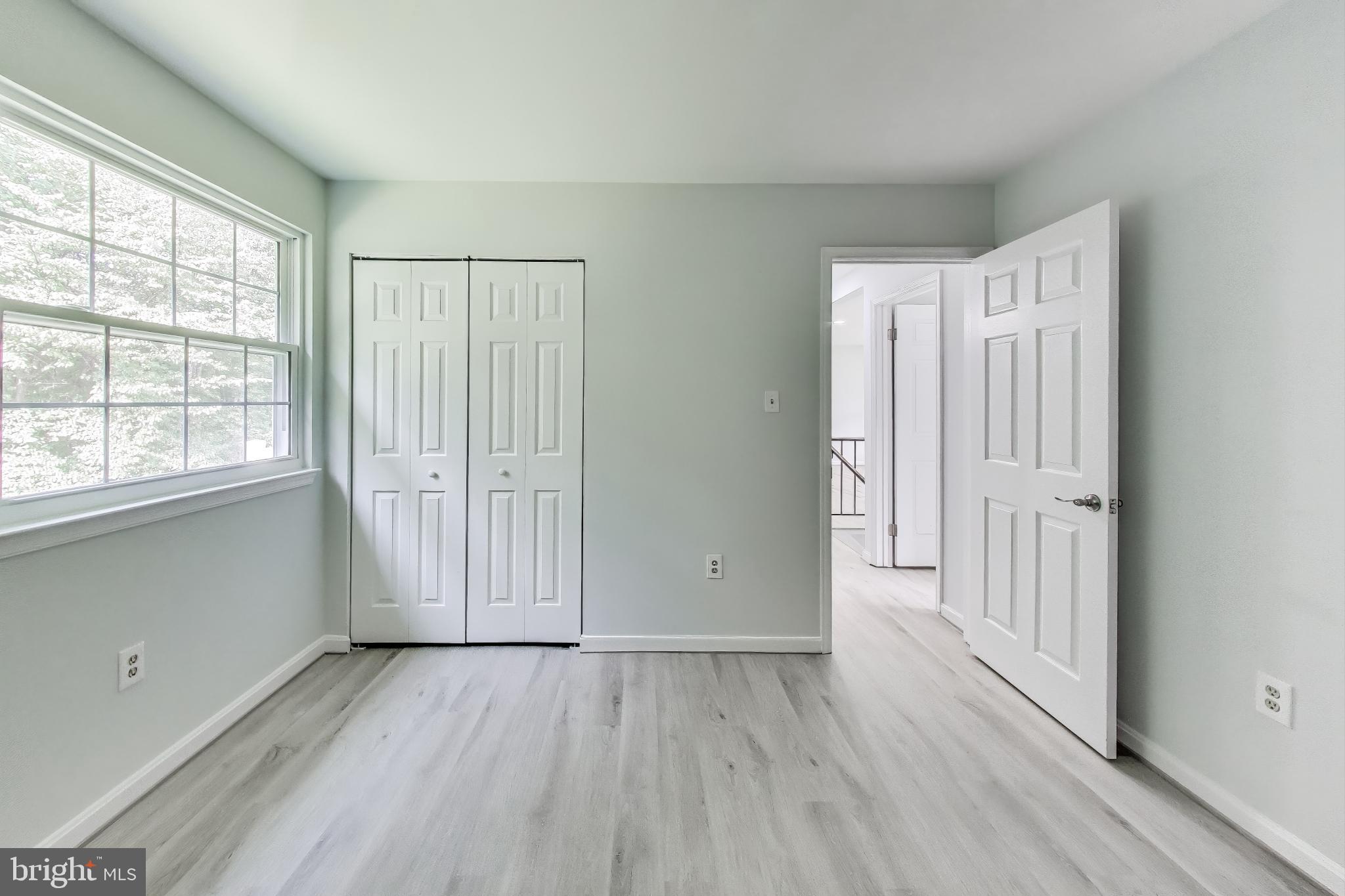 CLINTON - Residential