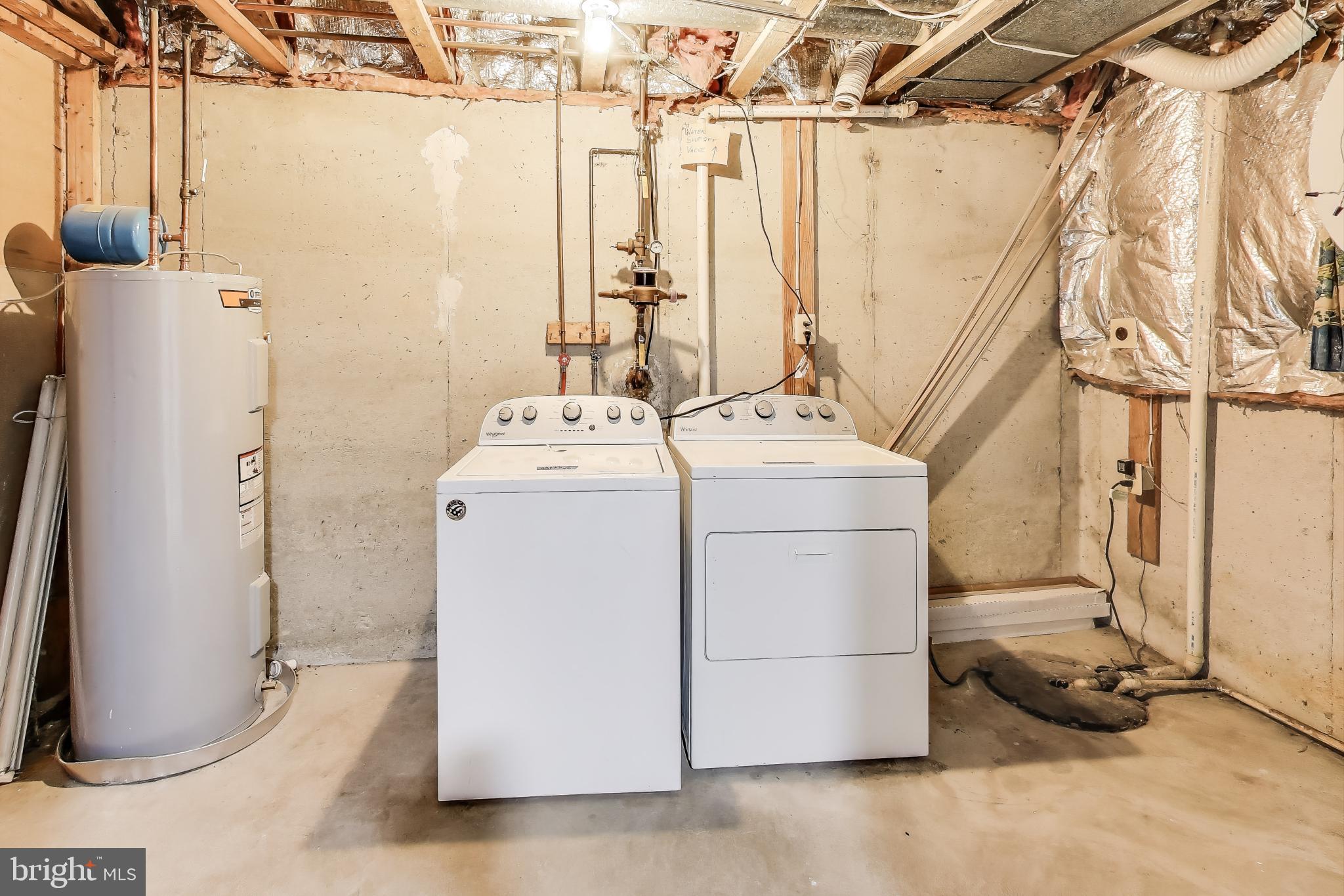 CLINTON - Residential