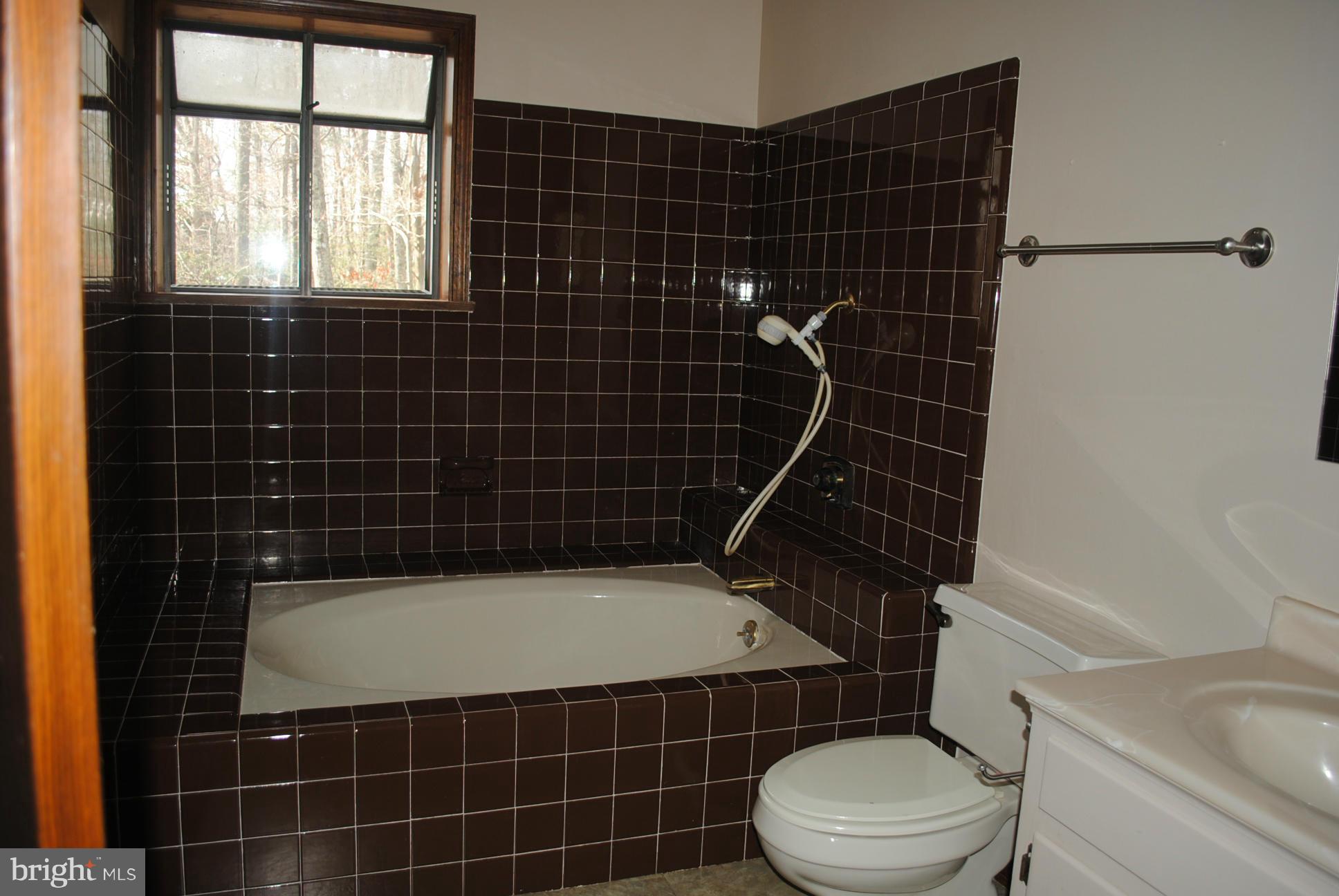 WILDEWOOD - Residential Lease