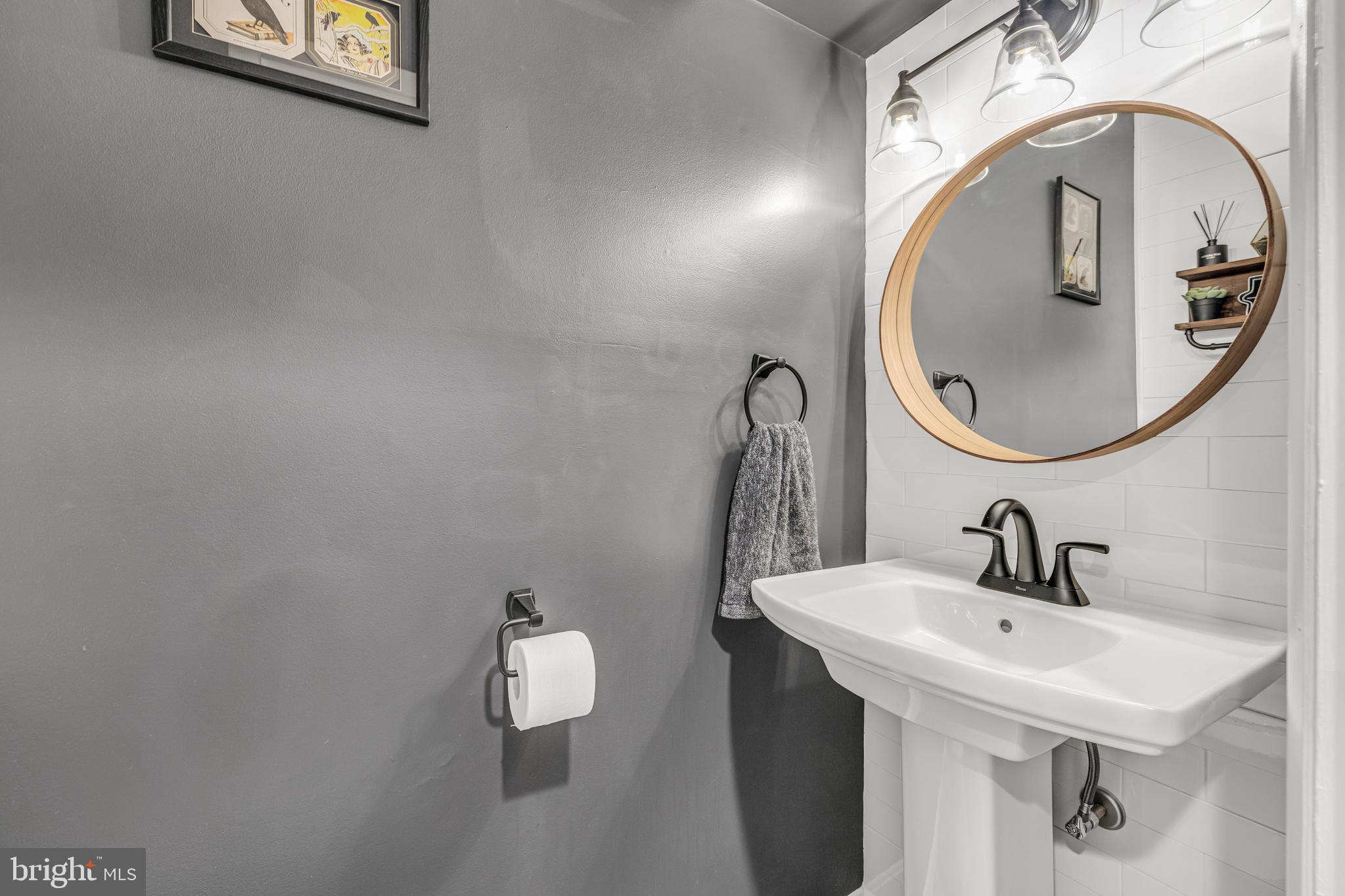 MONTGOMERY WOODS - Residential