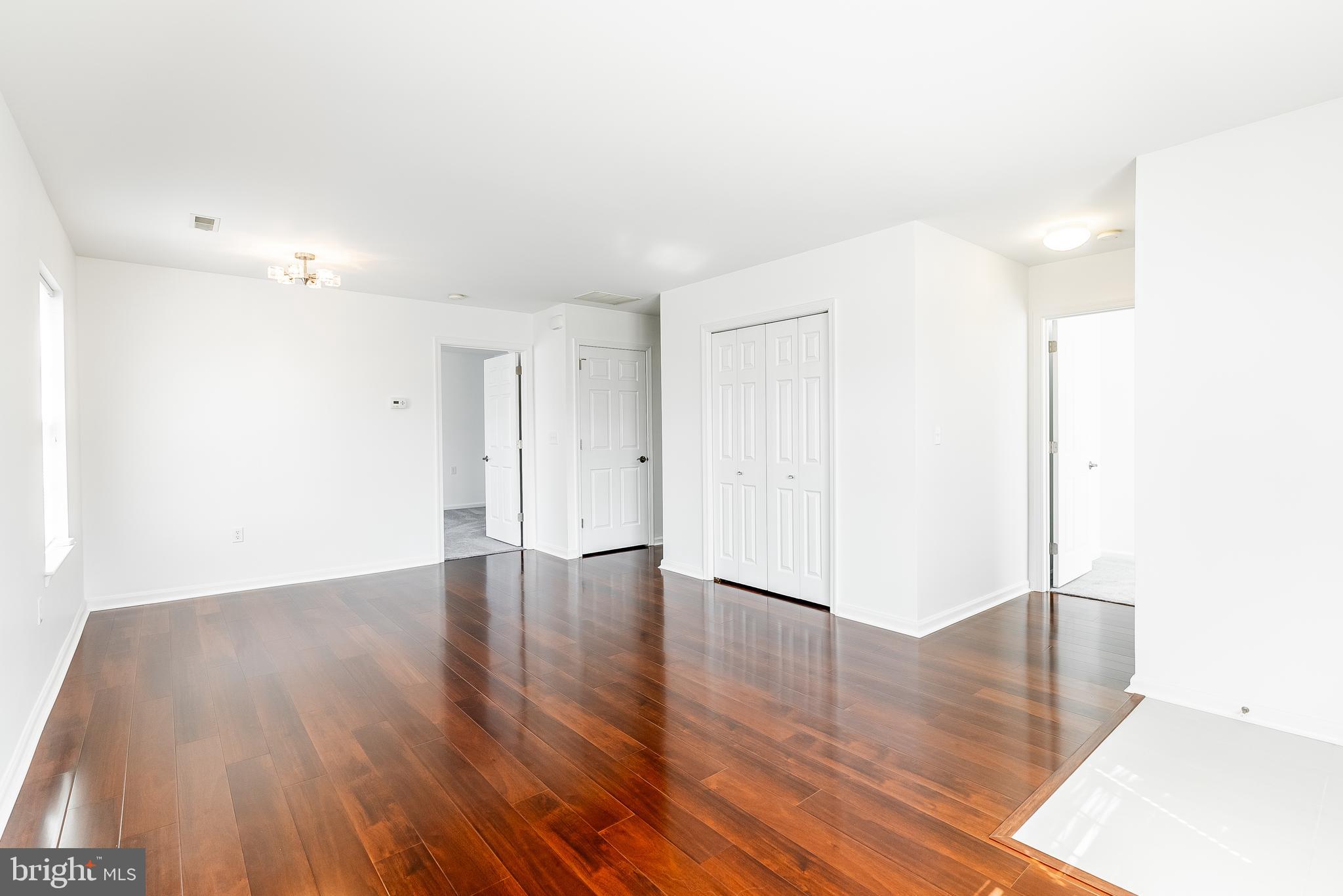 57 AVENROWE COURT 71