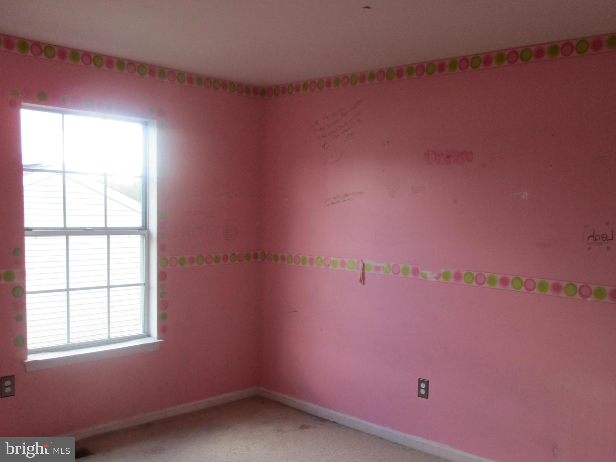 COURTLAND MANOR - Residential