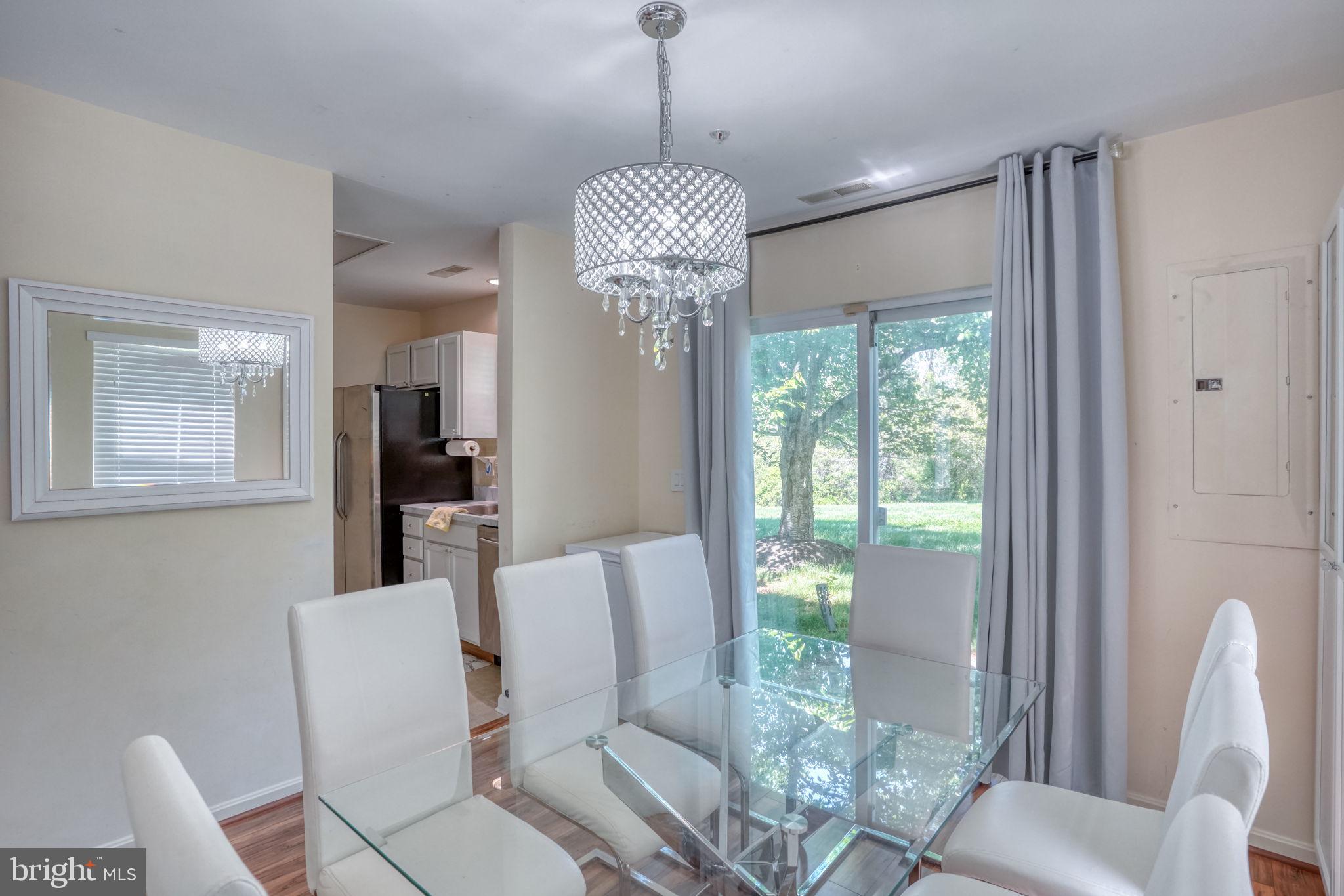 HILL TOP - Residential