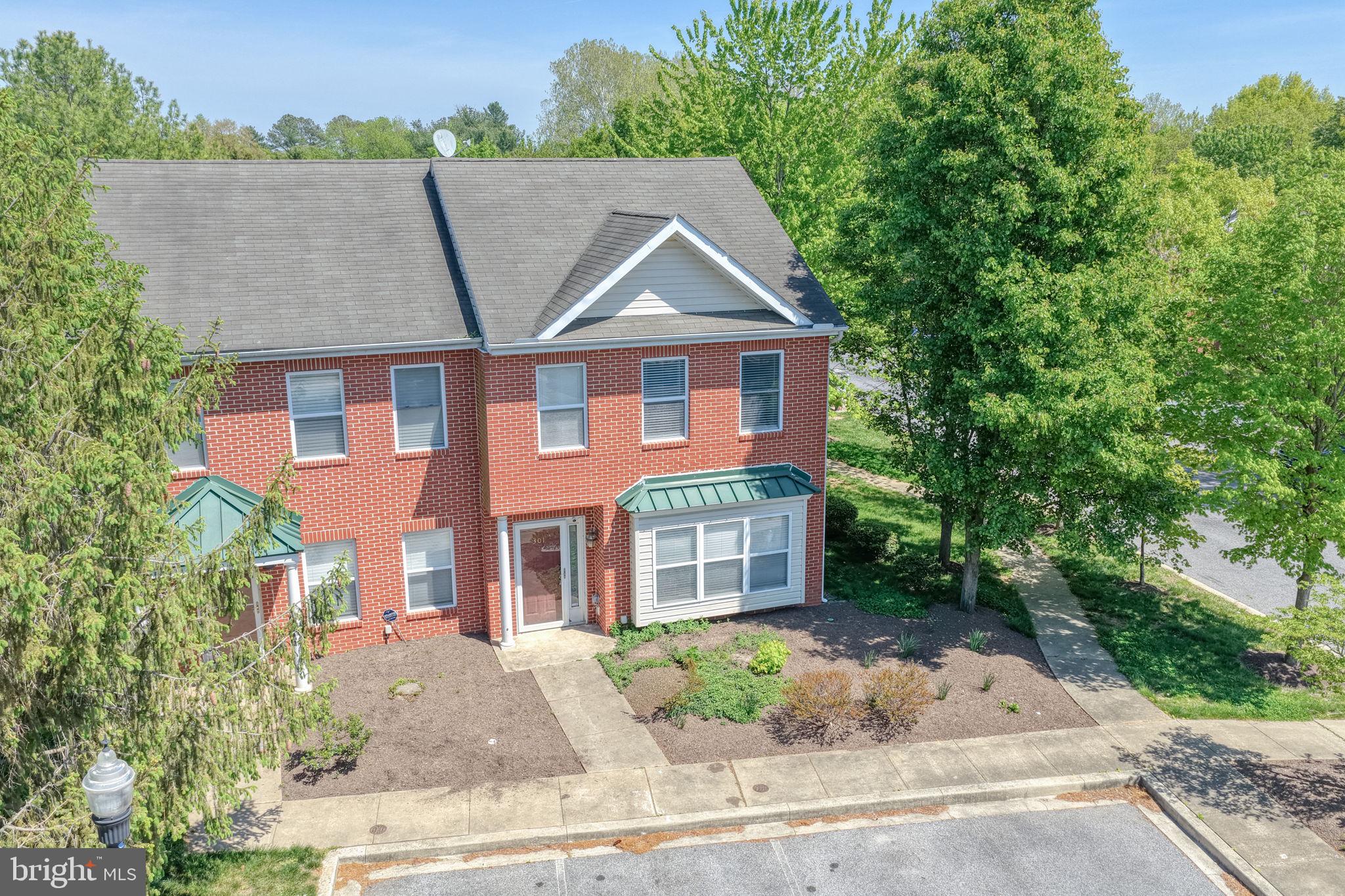 HILL TOP - Residential