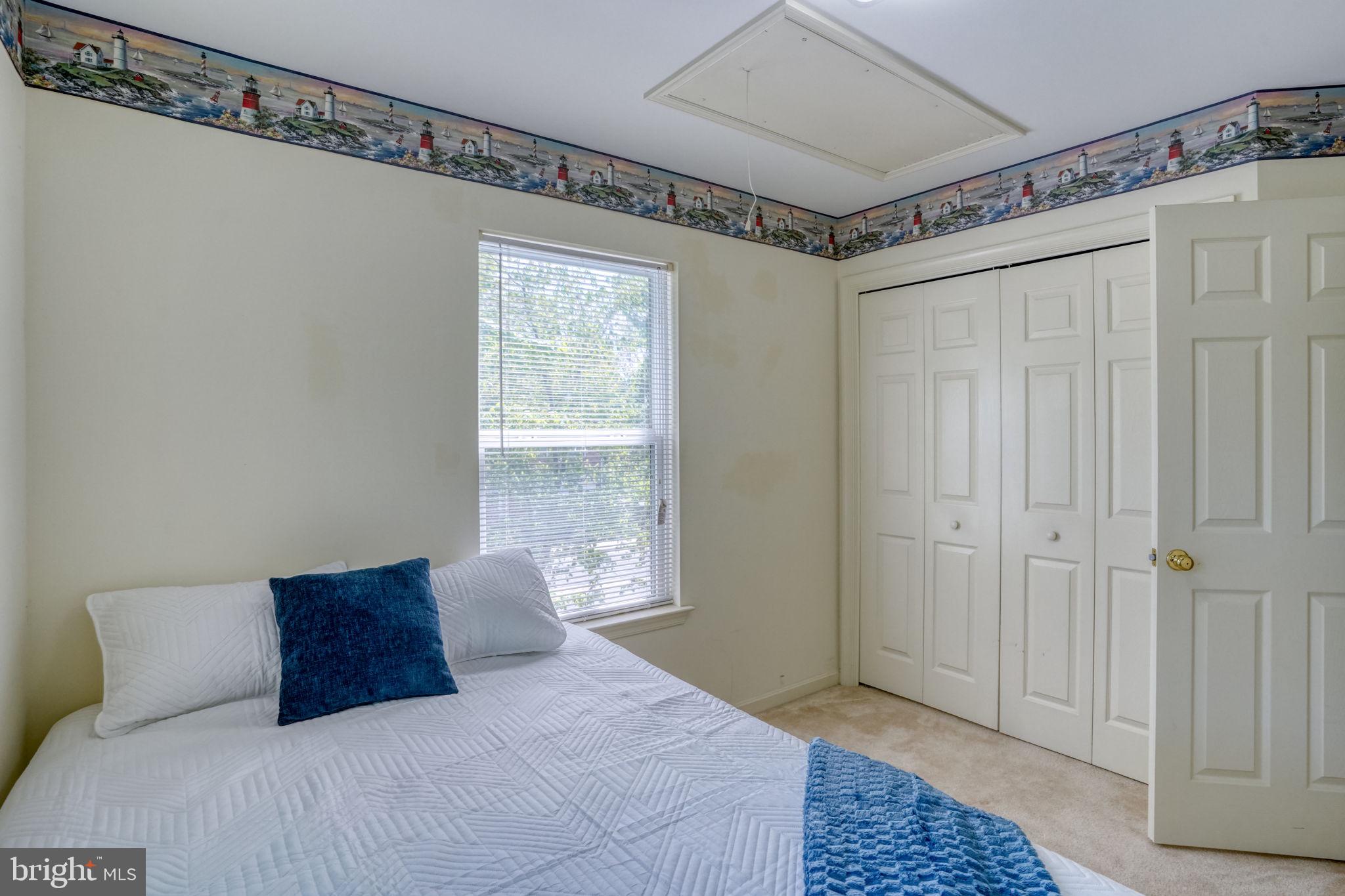 HILL TOP - Residential