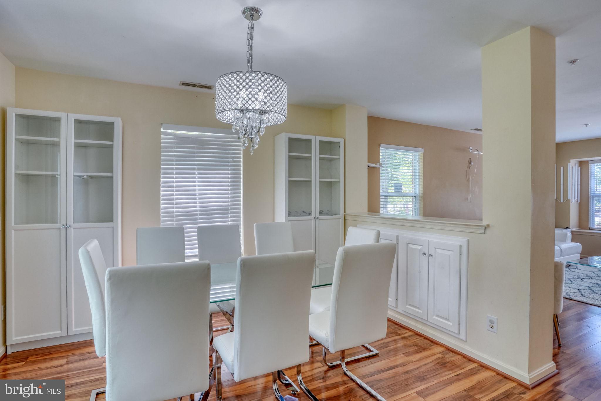 HILL TOP - Residential