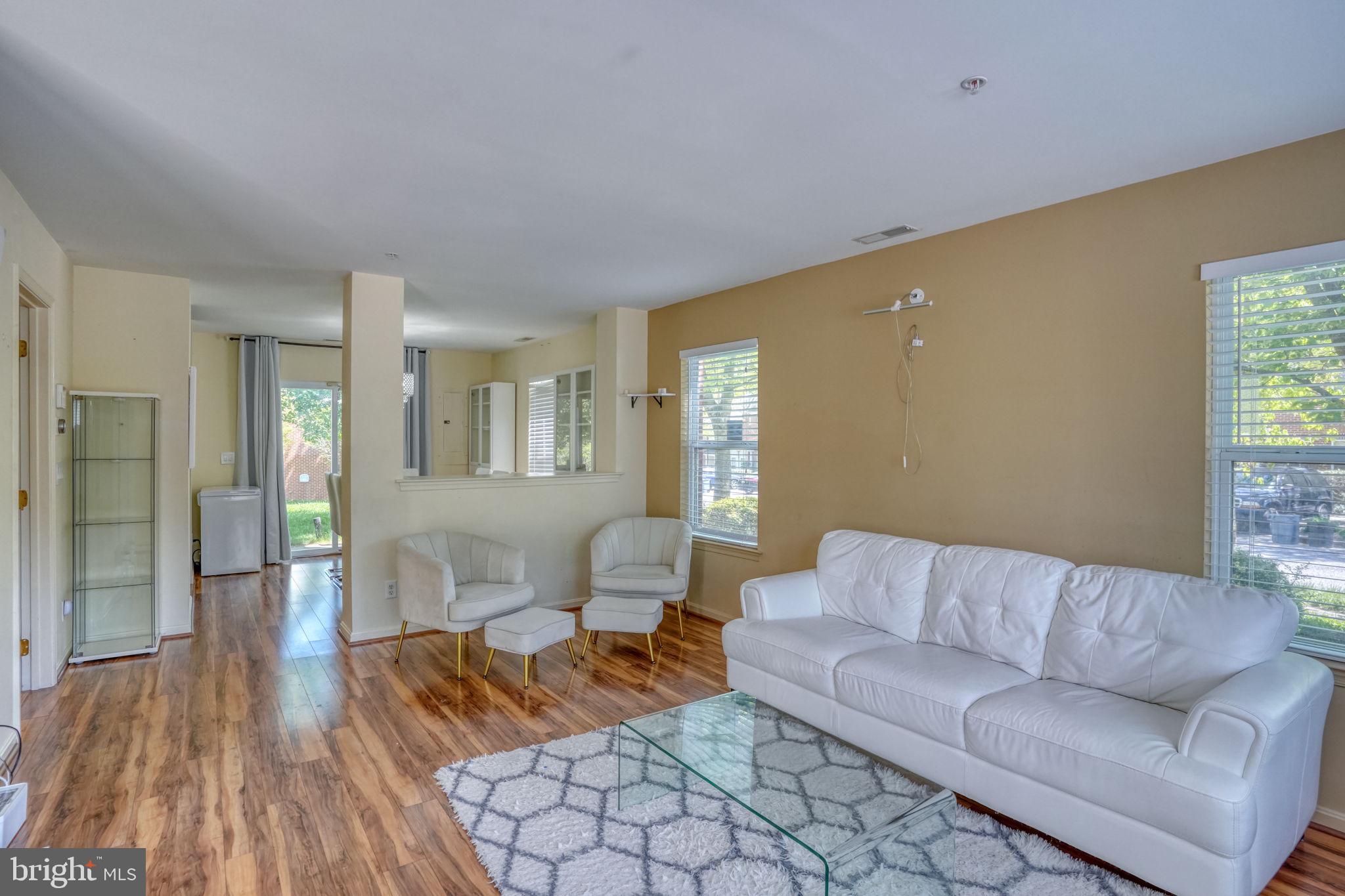 HILL TOP - Residential