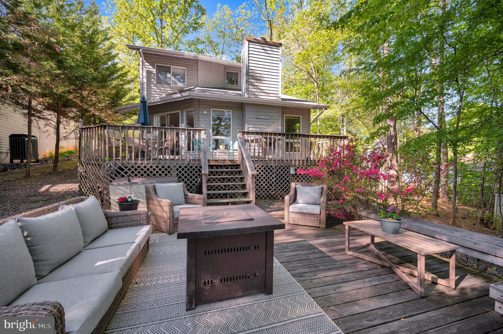 LAKE OF THE WOODS - Residential