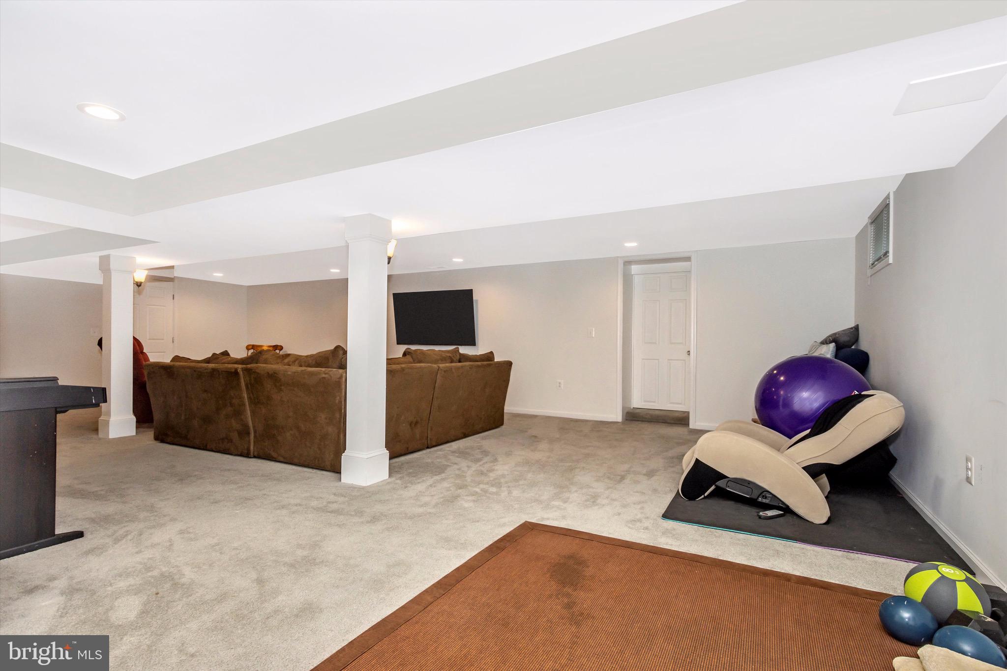 LINCOLN HEIGHTS - Residential