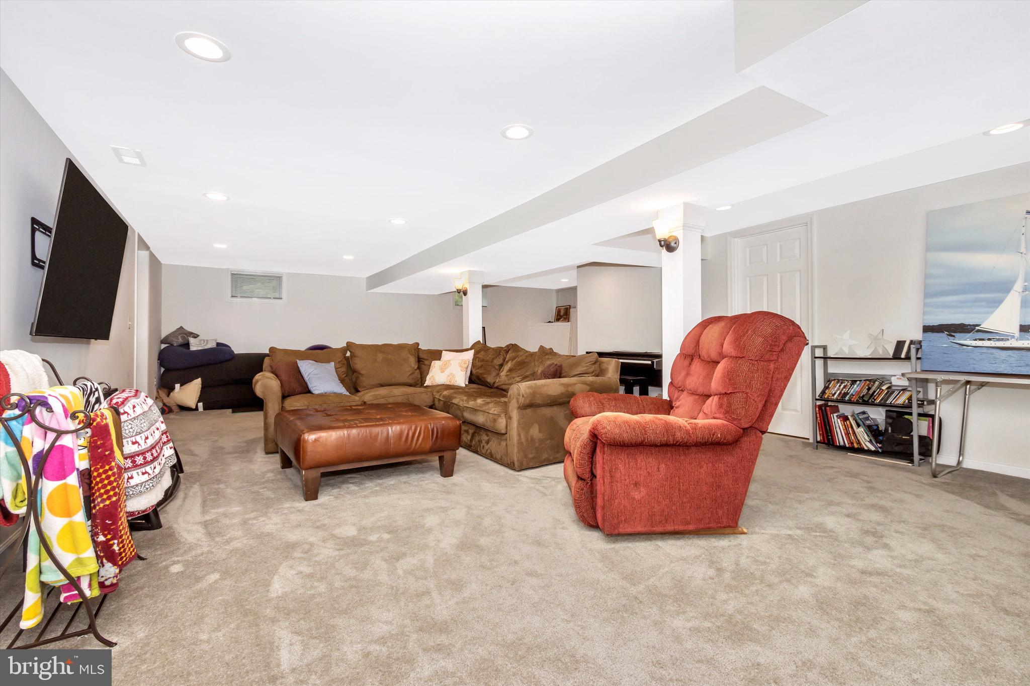 LINCOLN HEIGHTS - Residential