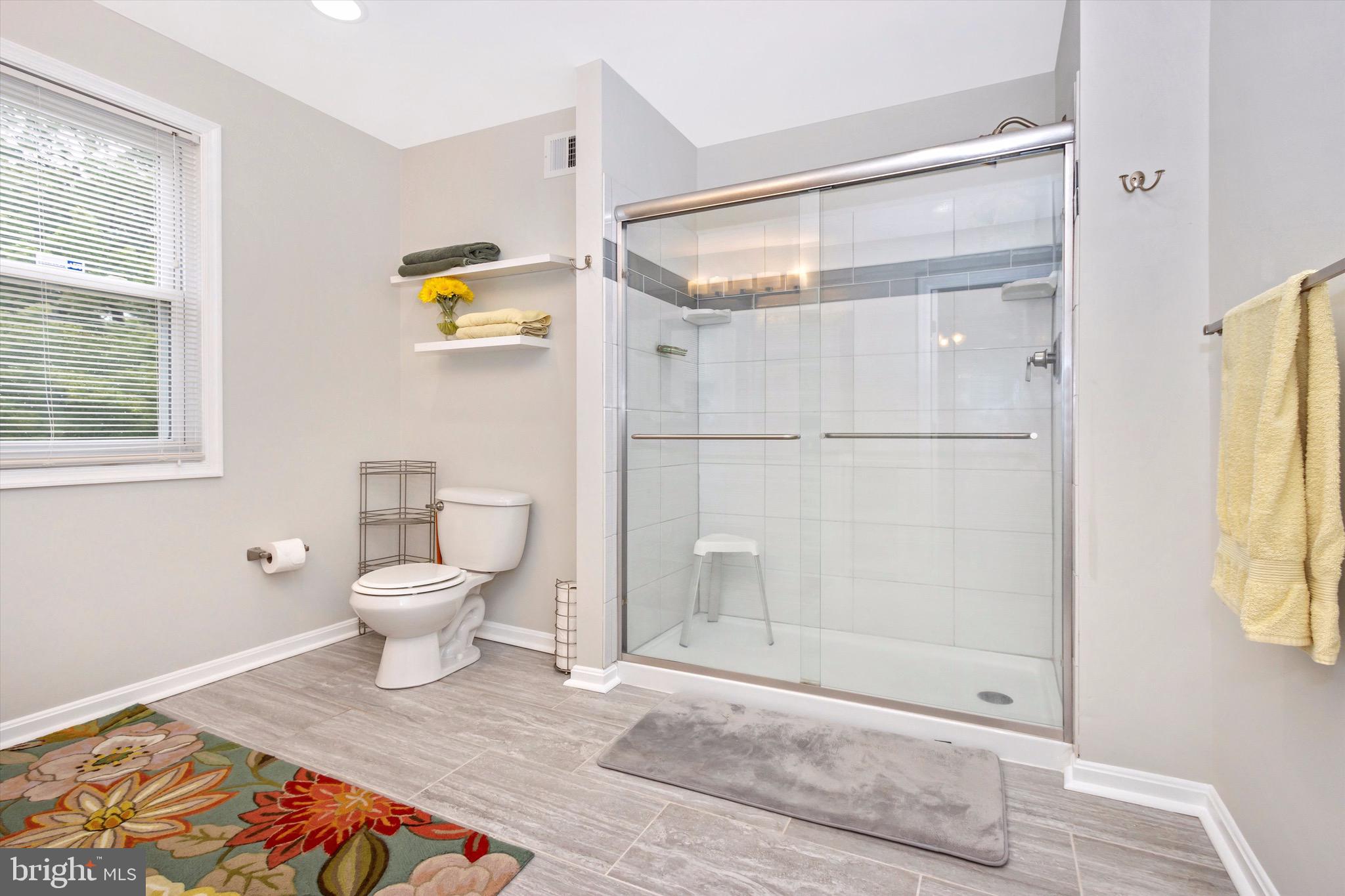 LINCOLN HEIGHTS - Residential