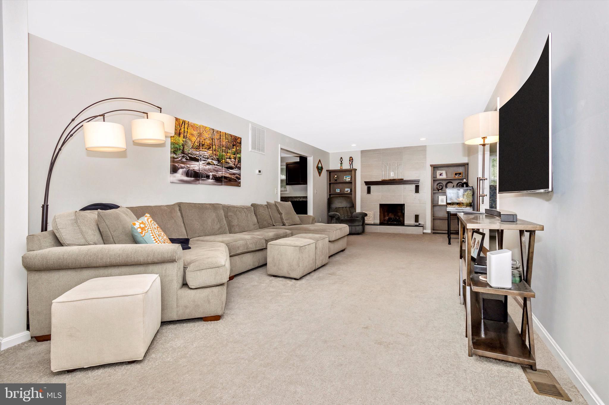 LINCOLN HEIGHTS - Residential