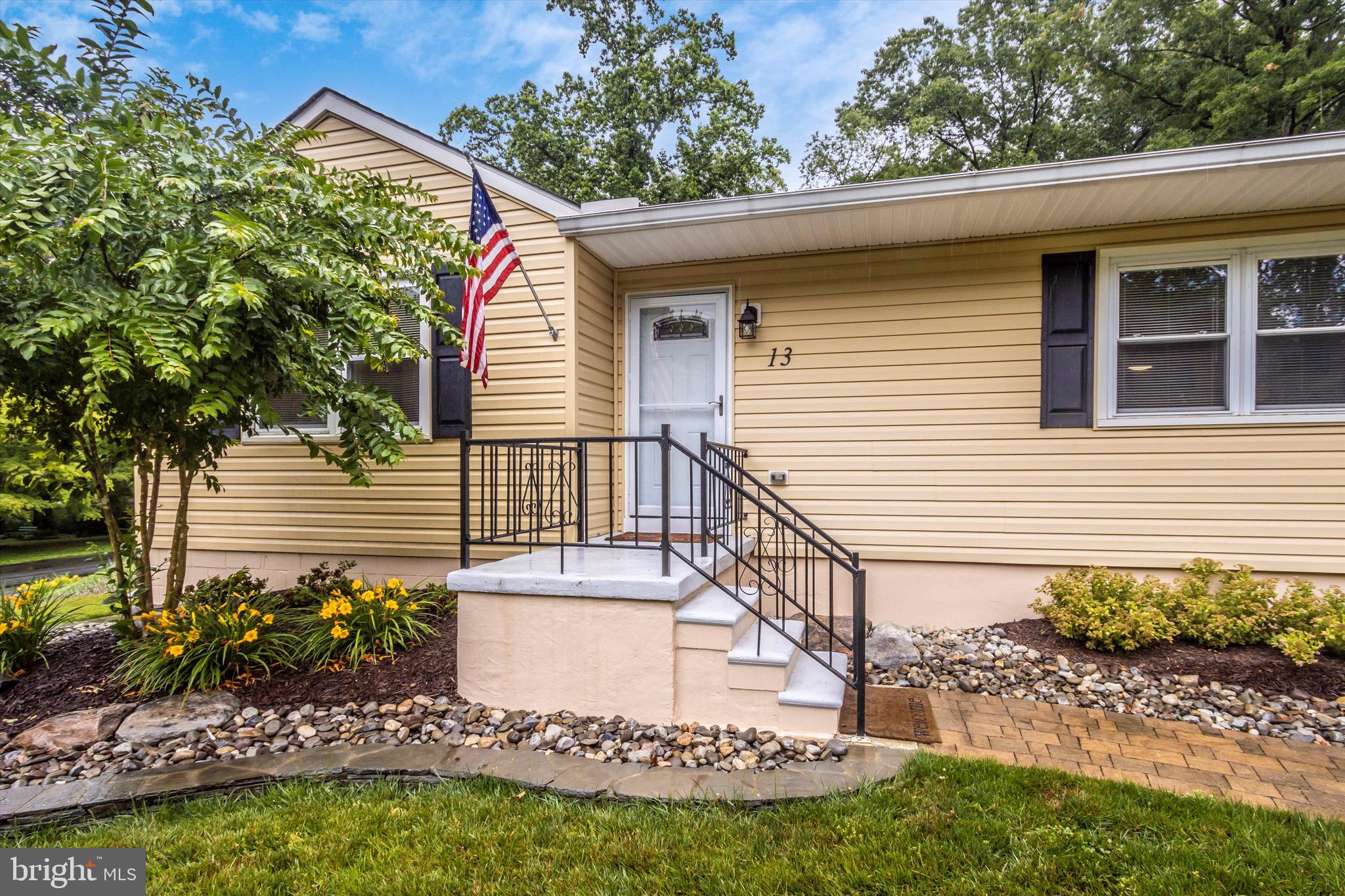 LINCOLN HEIGHTS - Residential