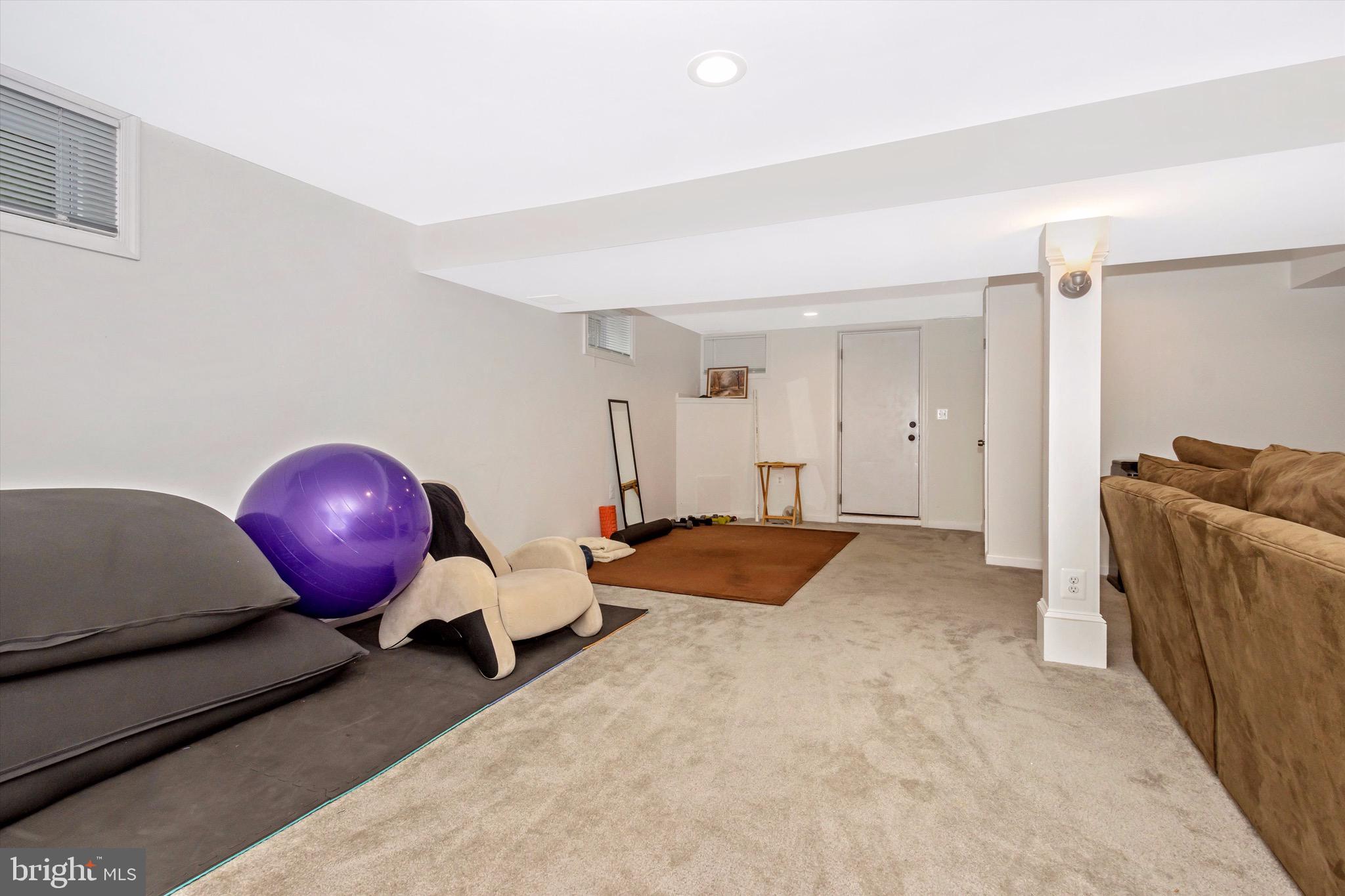 LINCOLN HEIGHTS - Residential