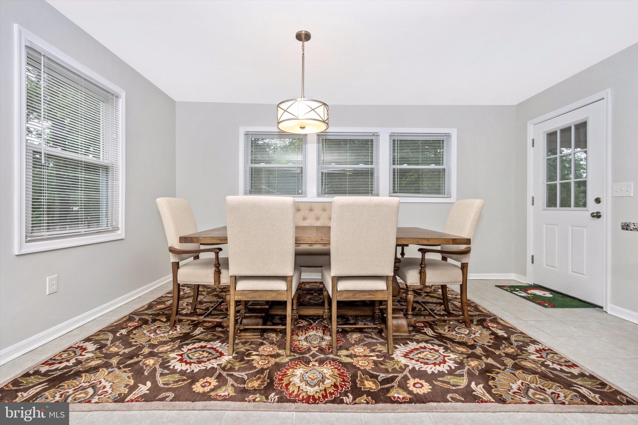 LINCOLN HEIGHTS - Residential