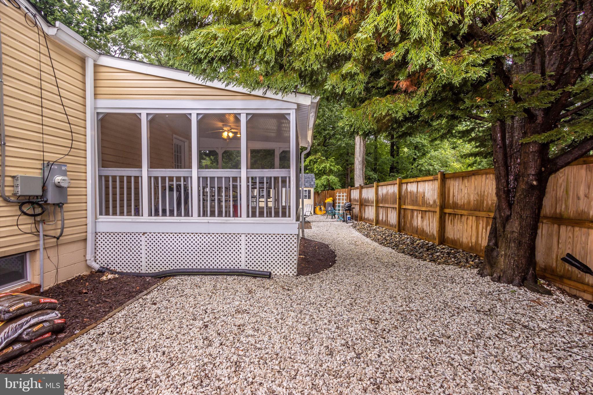 LINCOLN HEIGHTS - Residential