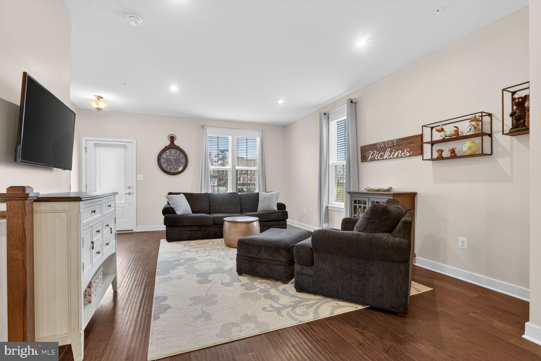 GREENLEIGH AT CROSSROADS - Residential