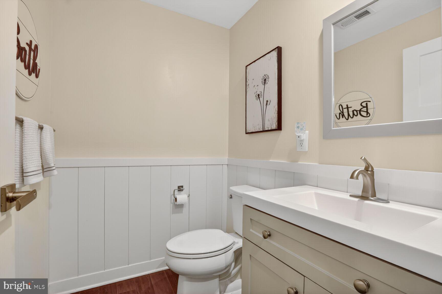 GREENLEIGH AT CROSSROADS - Residential