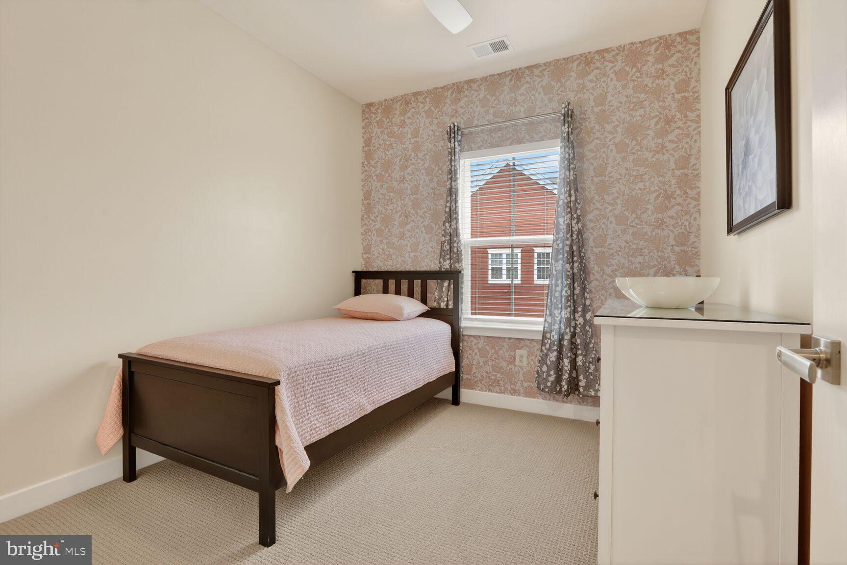 GREENLEIGH AT CROSSROADS - Residential