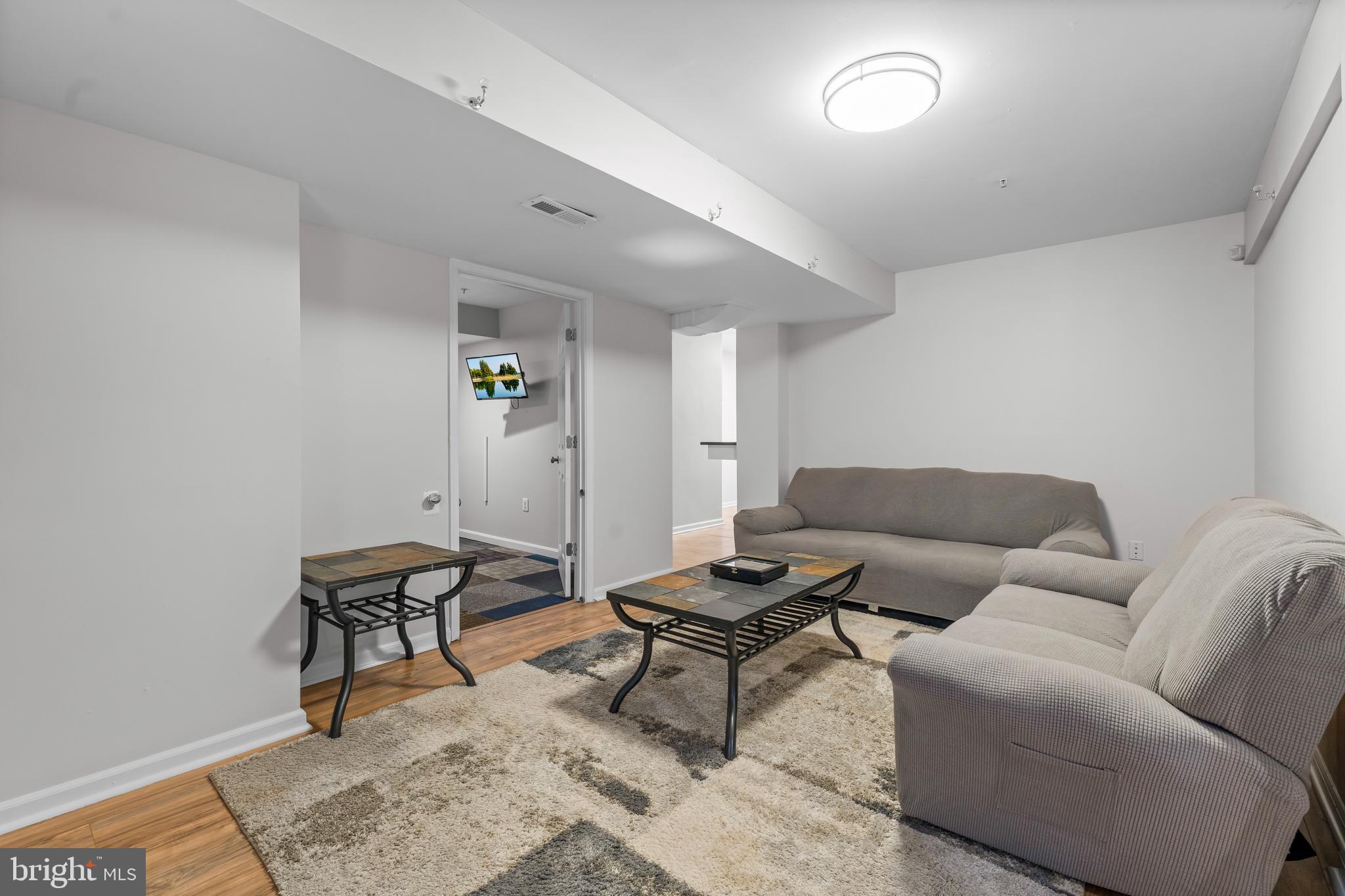 MITCHELLVILLE EAST - Residential Lease