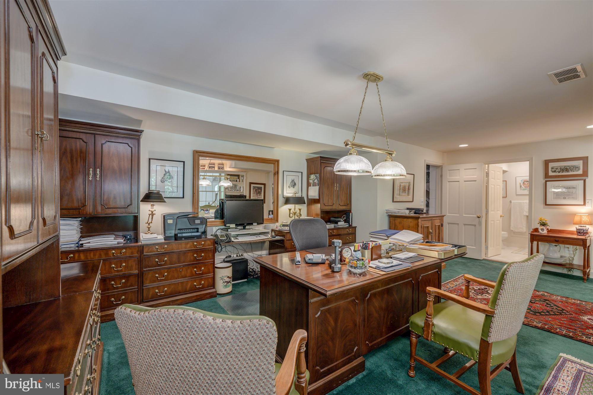 THE HAMLET - Residential