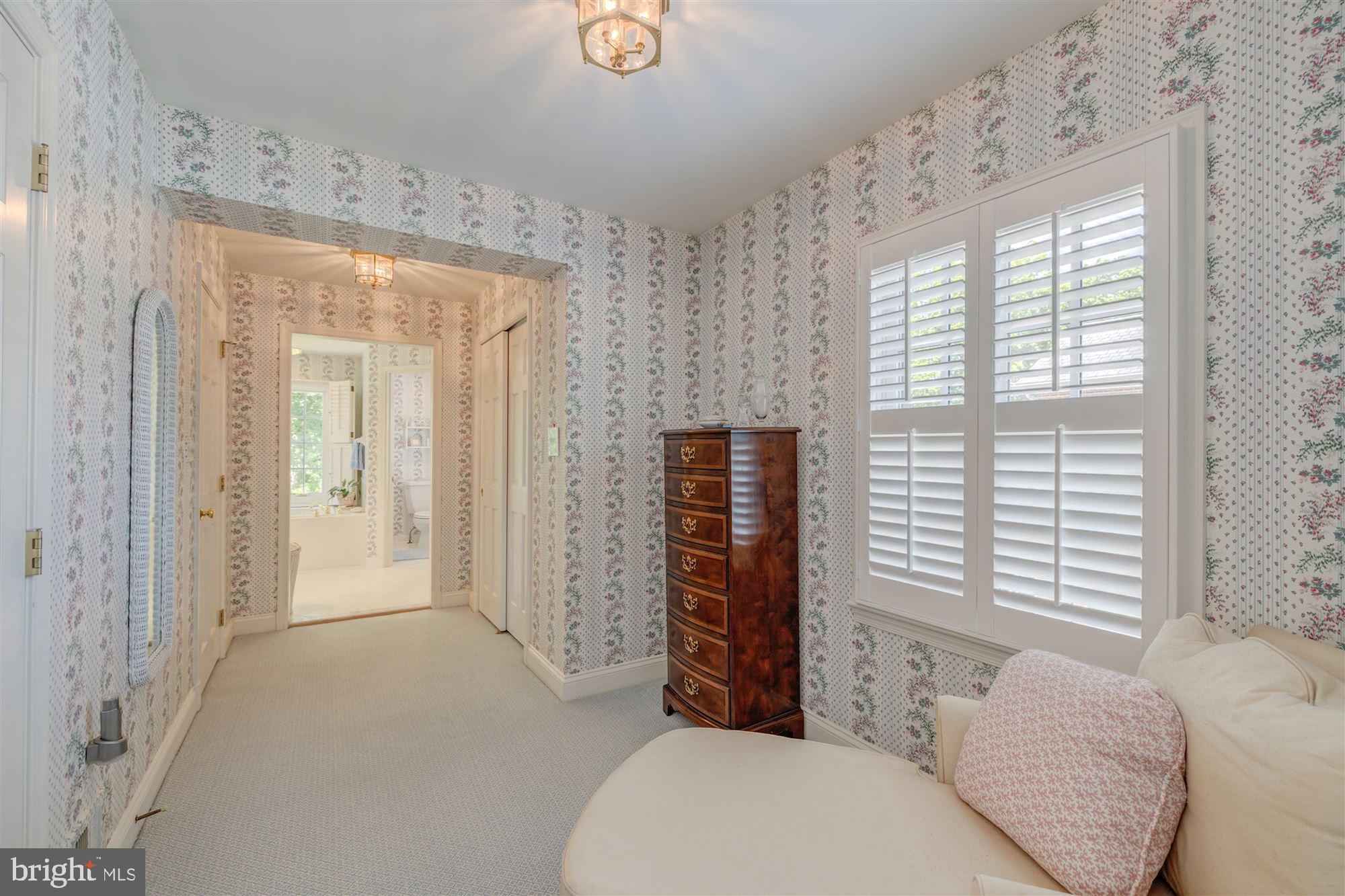 THE HAMLET - Residential